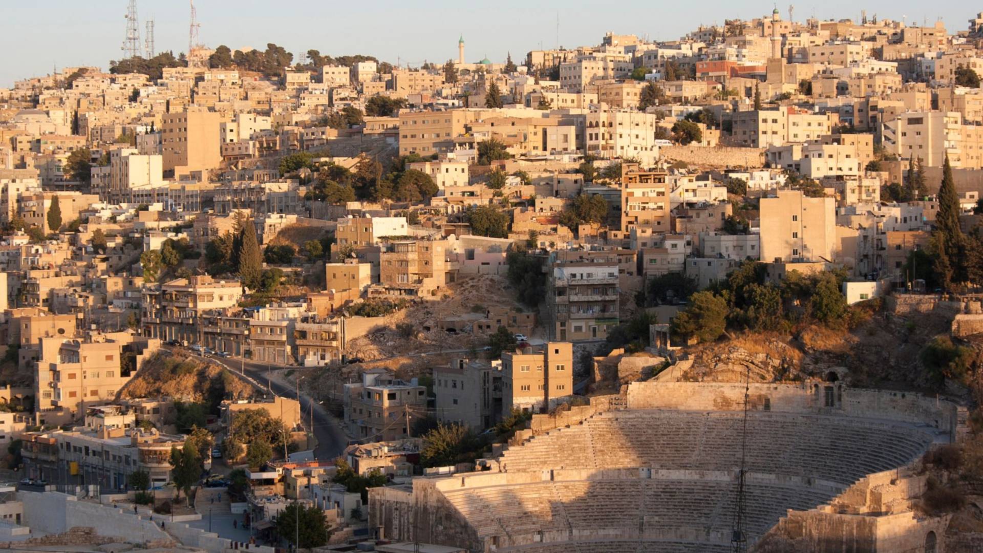 لقطة لأحد الأحياء بالعاصمة عمان