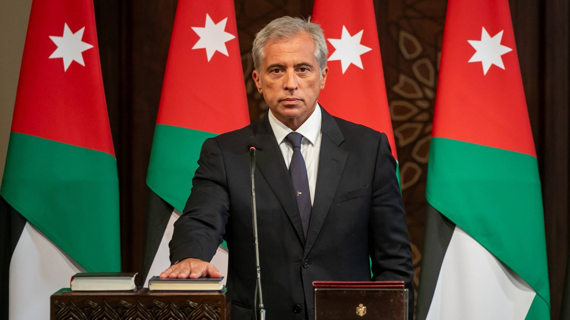 رئيس الوزراء جعفر حسان