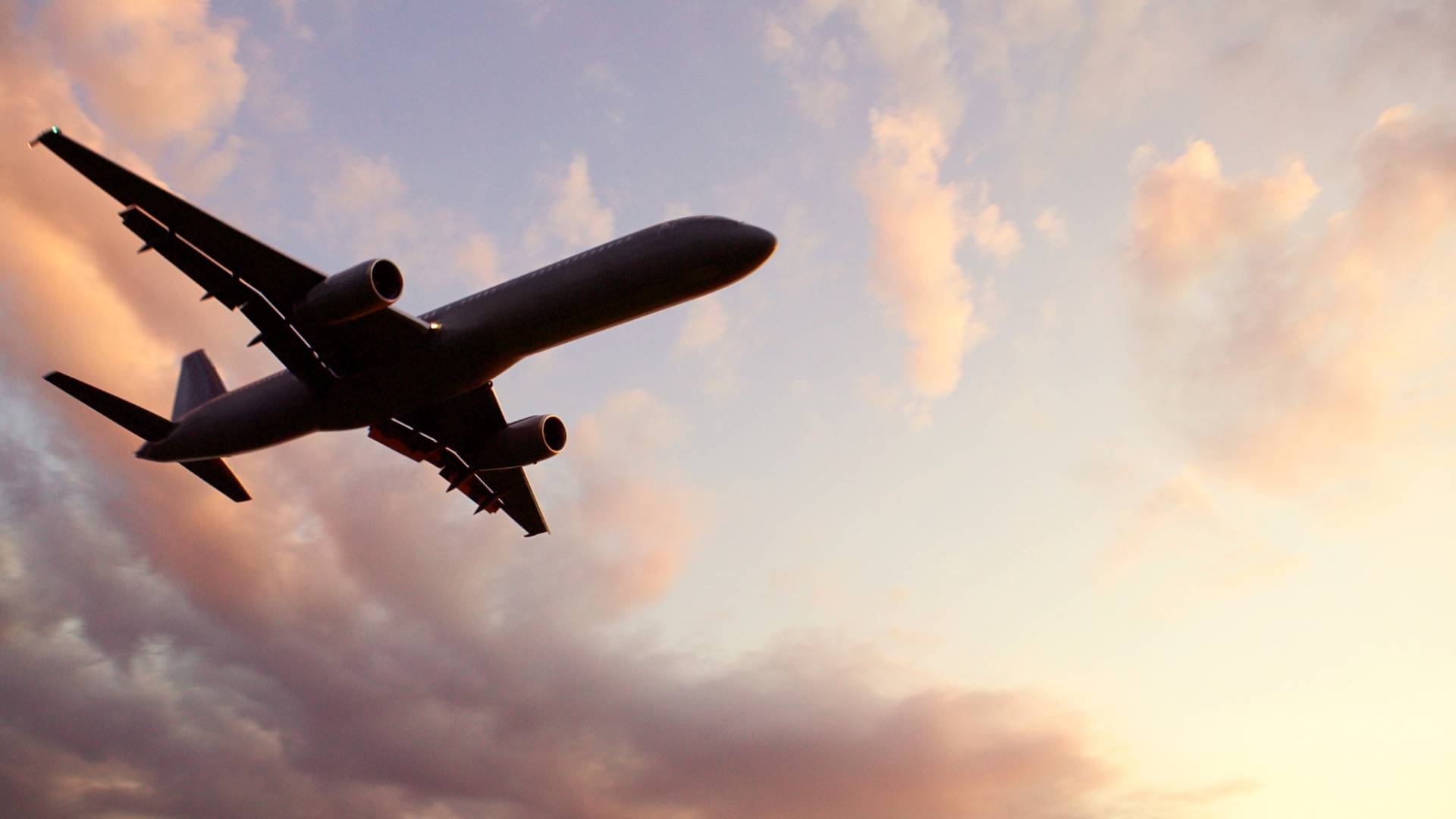 طائرة تحلق في السماء "أرشيفية"