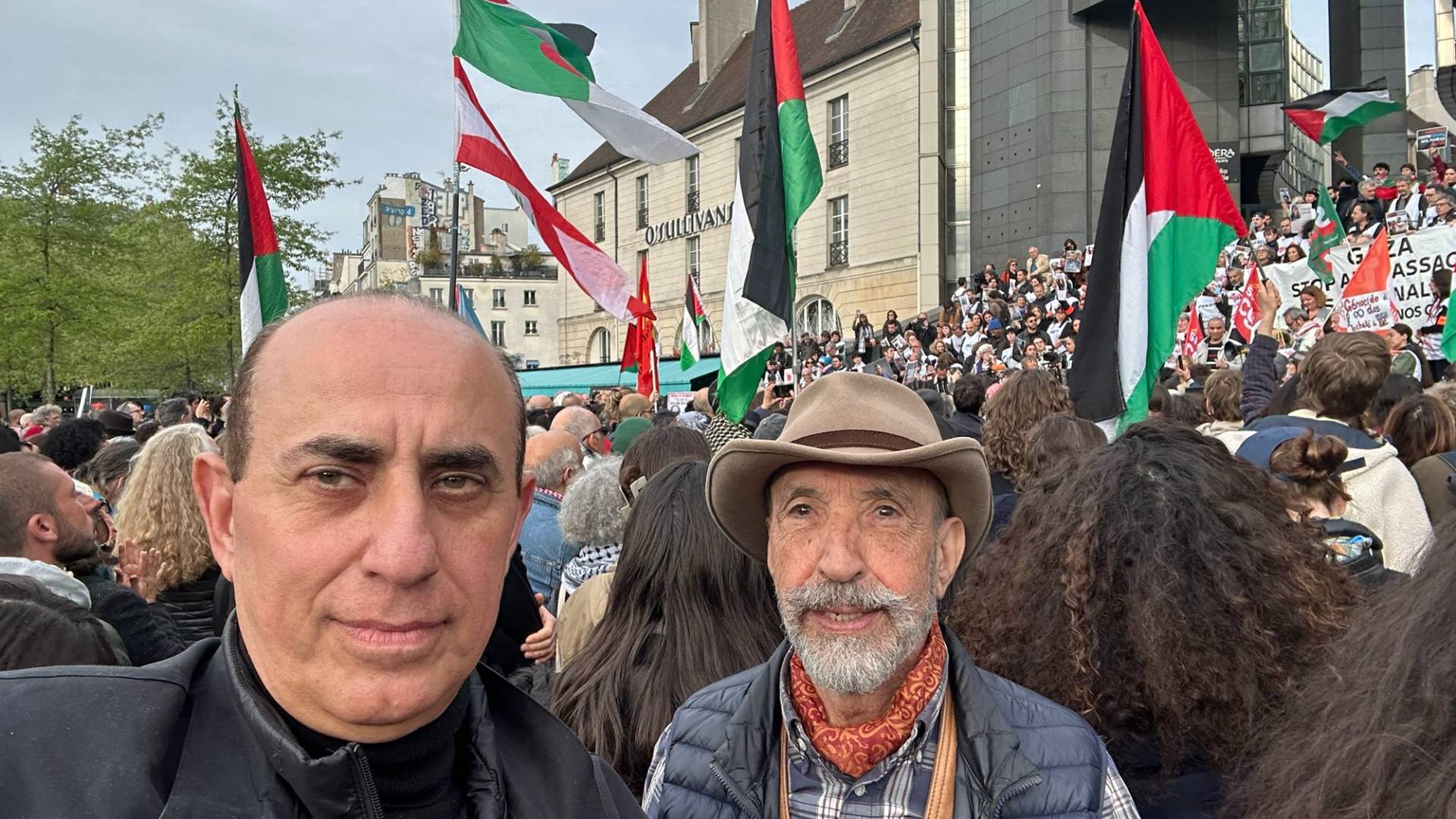 الأكاديمي العربي الفلسطيني-البريطاني البروفيسور مكرم خوري مخول