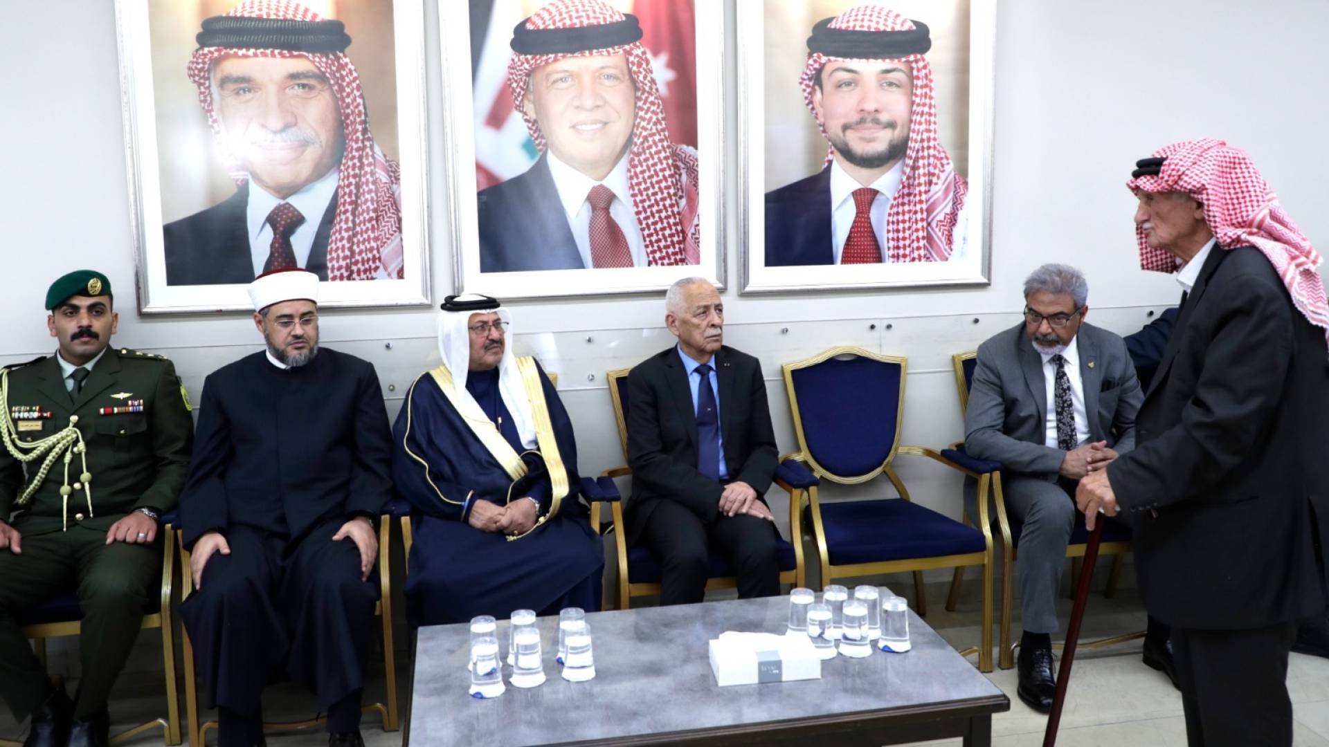 رئيس الديوان الملكي الهاشمي يوسف حسن العيسوي