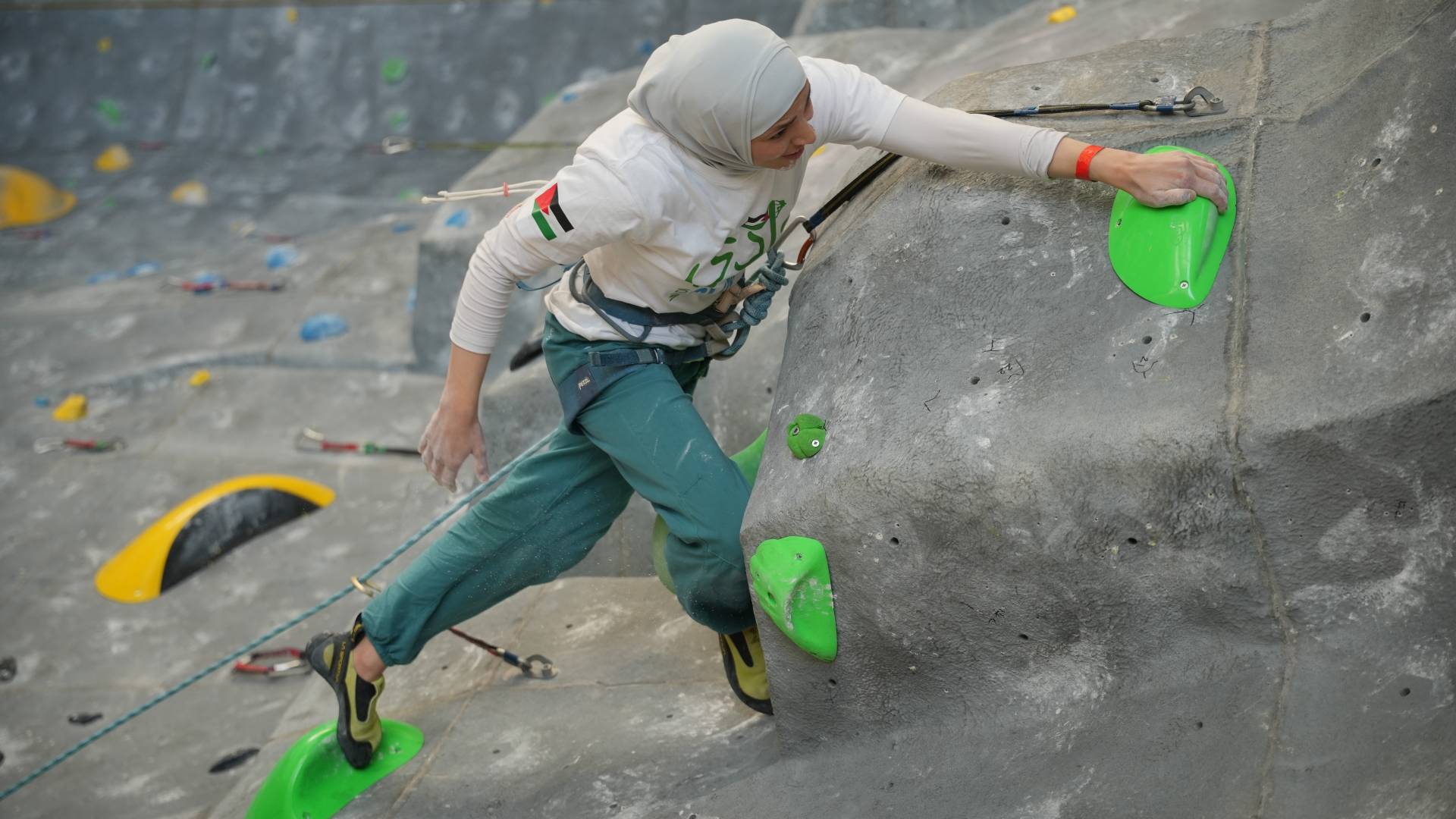 من المنافسات