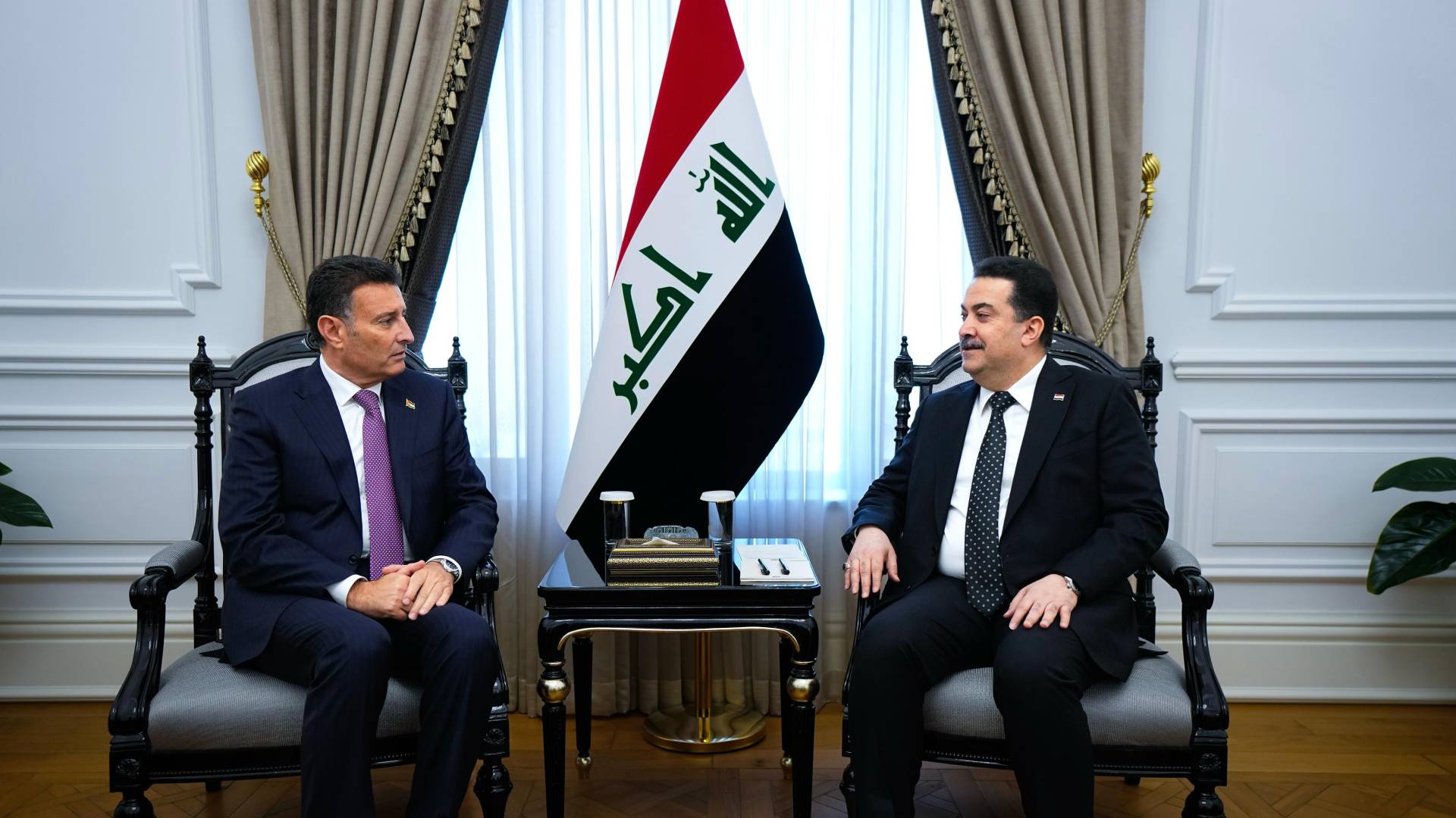 رئيس مجلس النواب أحمد الصفدي ورئيس الوزراء العراقي محمد شياع السوداني
