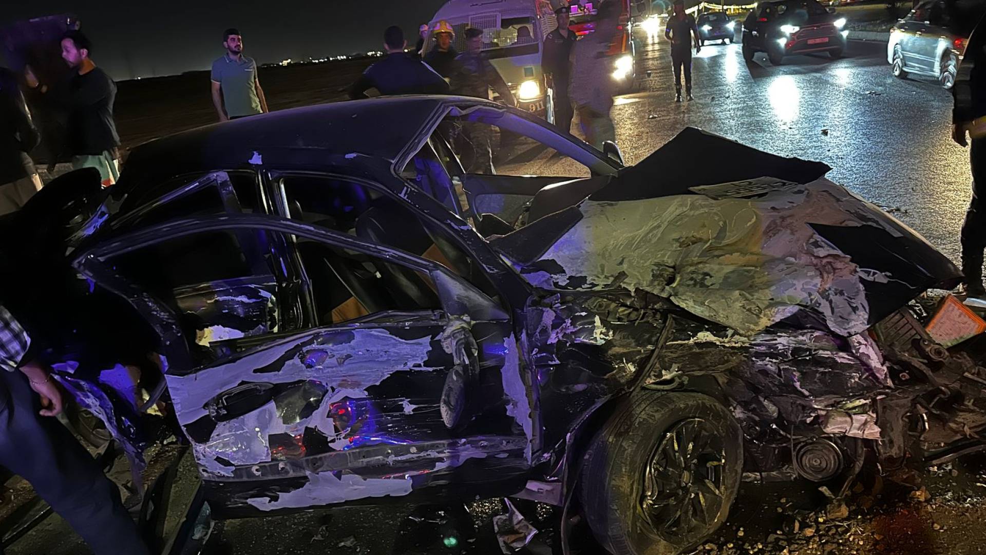 وفاة وإصابات بحادث تصادم على شارع البترا في إربد