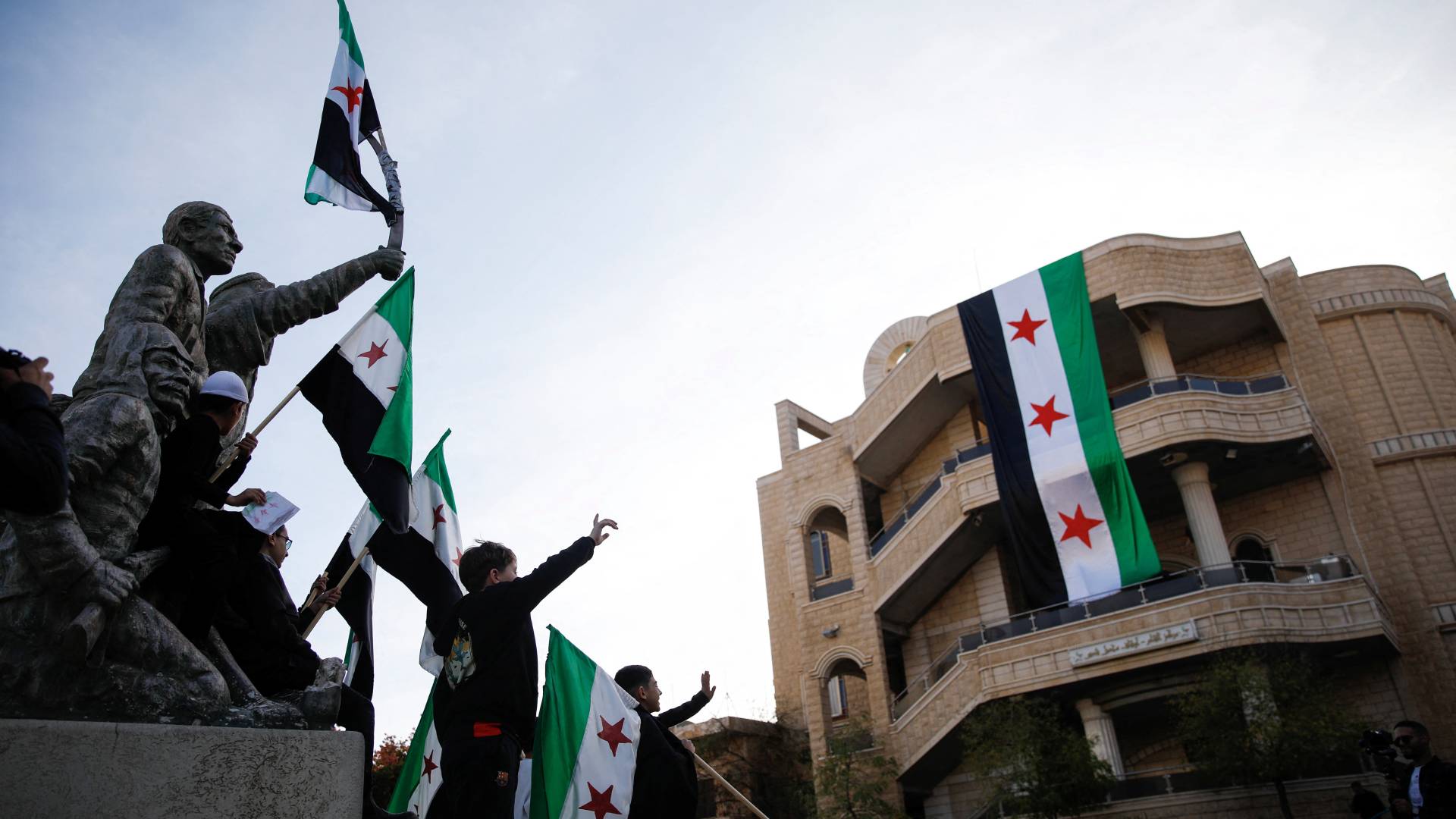 العلم السوري