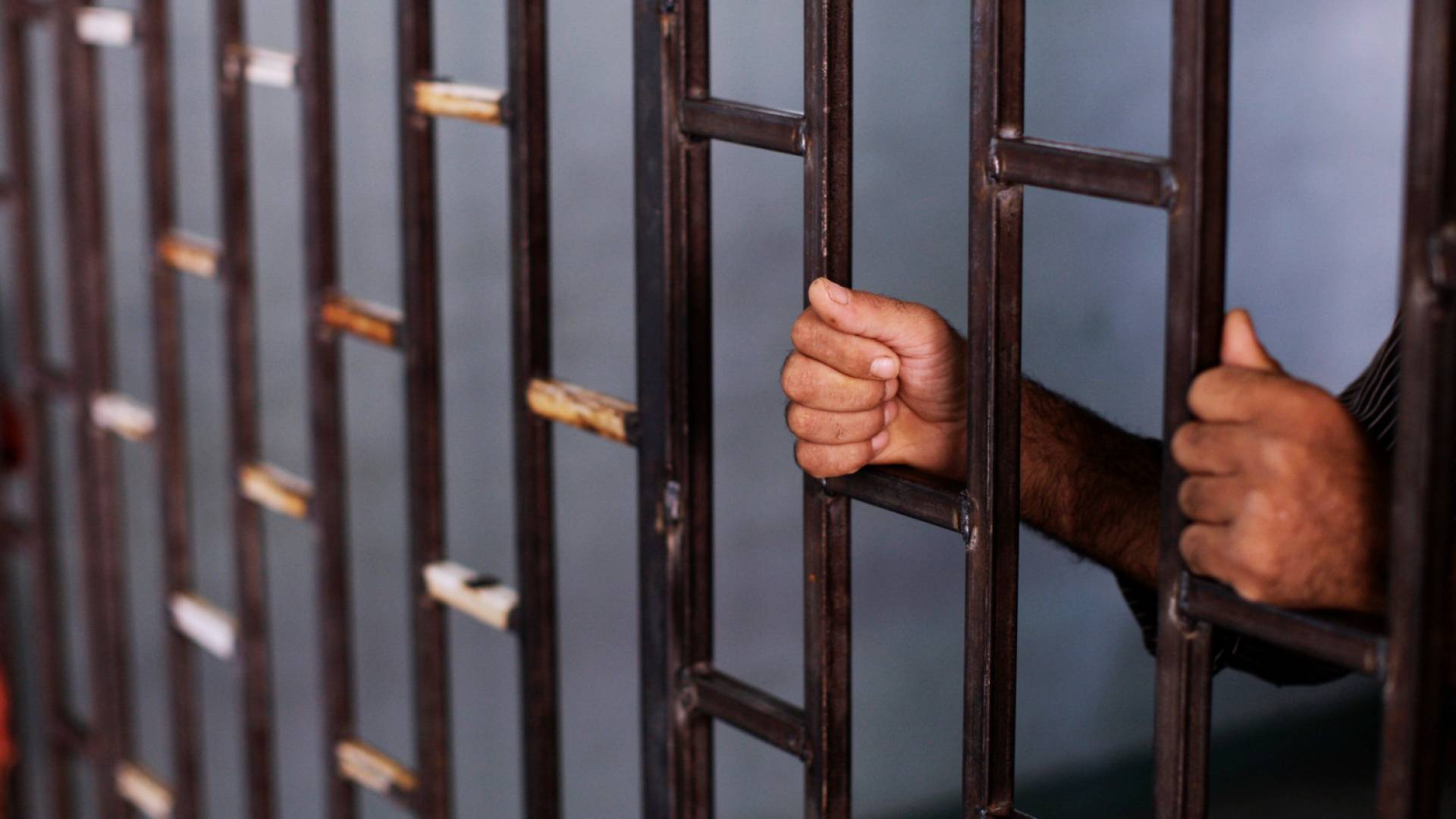 "الجنايات الصغرى": حكم بالسجن قابل للاستئناف على محاسب ببلدية غرب إربد 3 سنوات