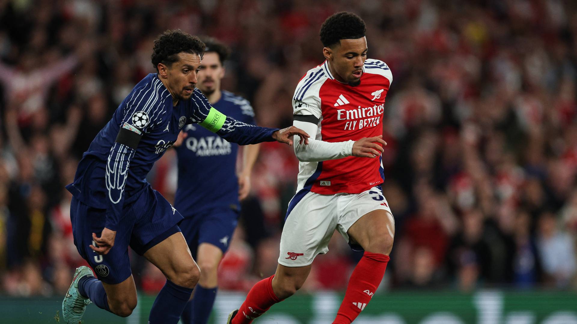 لاعبا أرسنال وباريس سان جيرمان