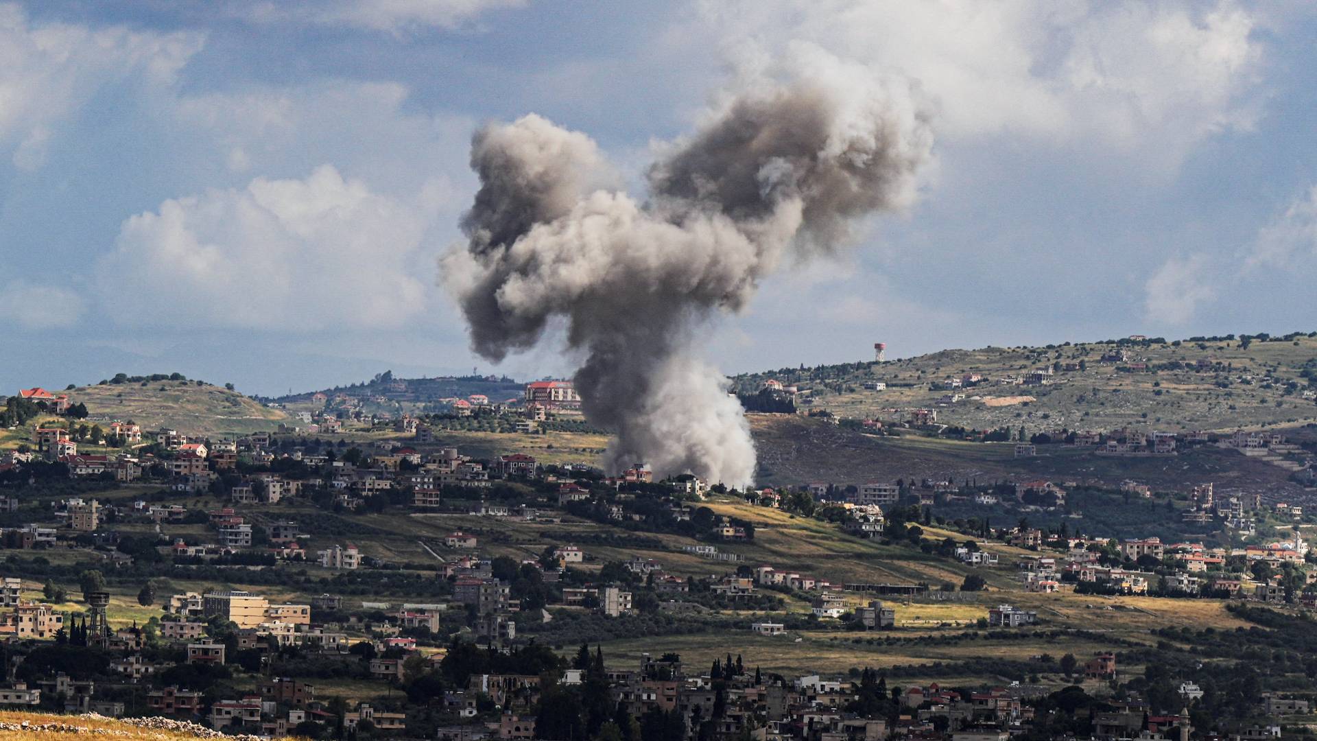 قصف للاحتلال على جنوبي لبنان - أرشيفية