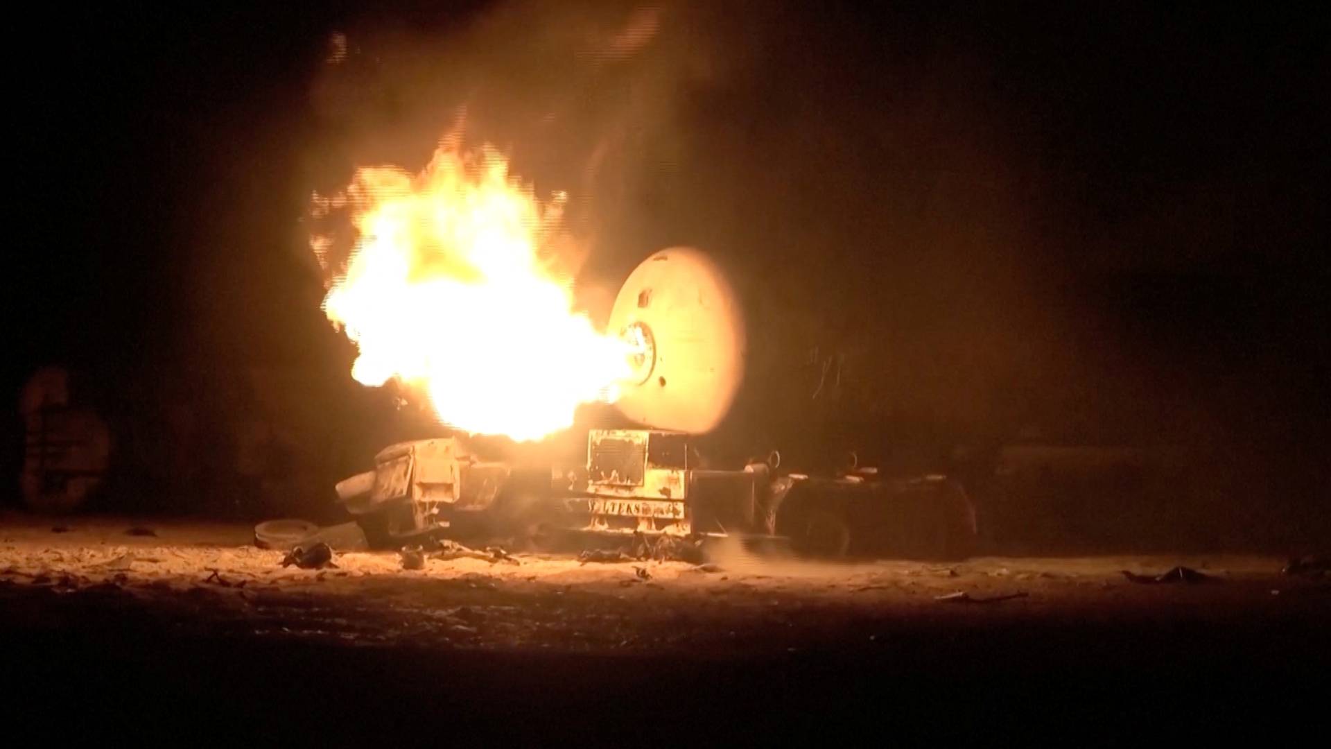 ضربة أمريكية استهدفت ميناء رأس عيسى في اليمن