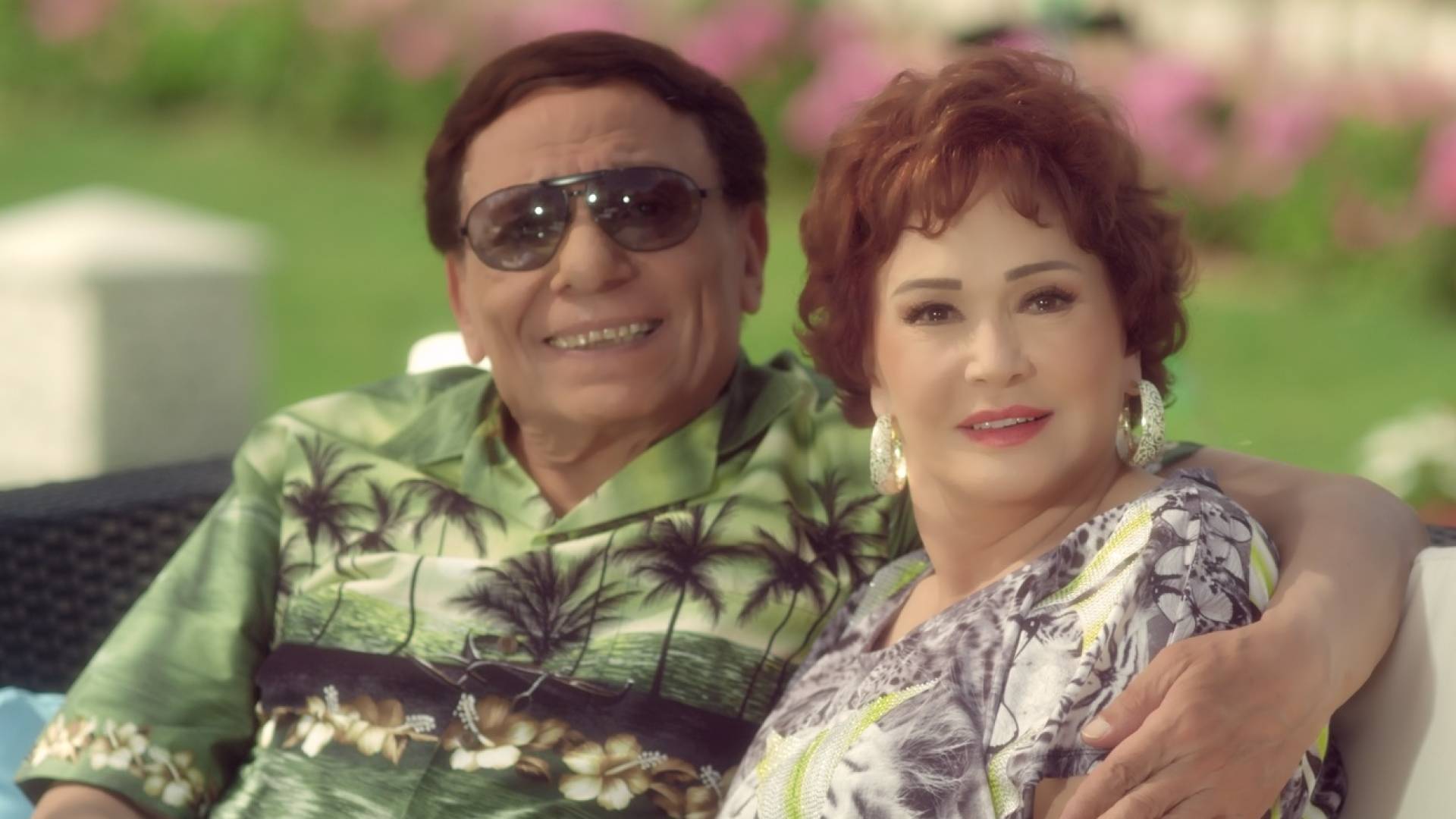 لبلبة تكشف حقيقة الحالة الصحية لعادل إمام وتعلن عن مفاجأة في مايو