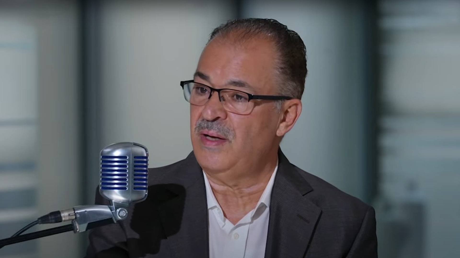 الفنان السوري مازن ناطور