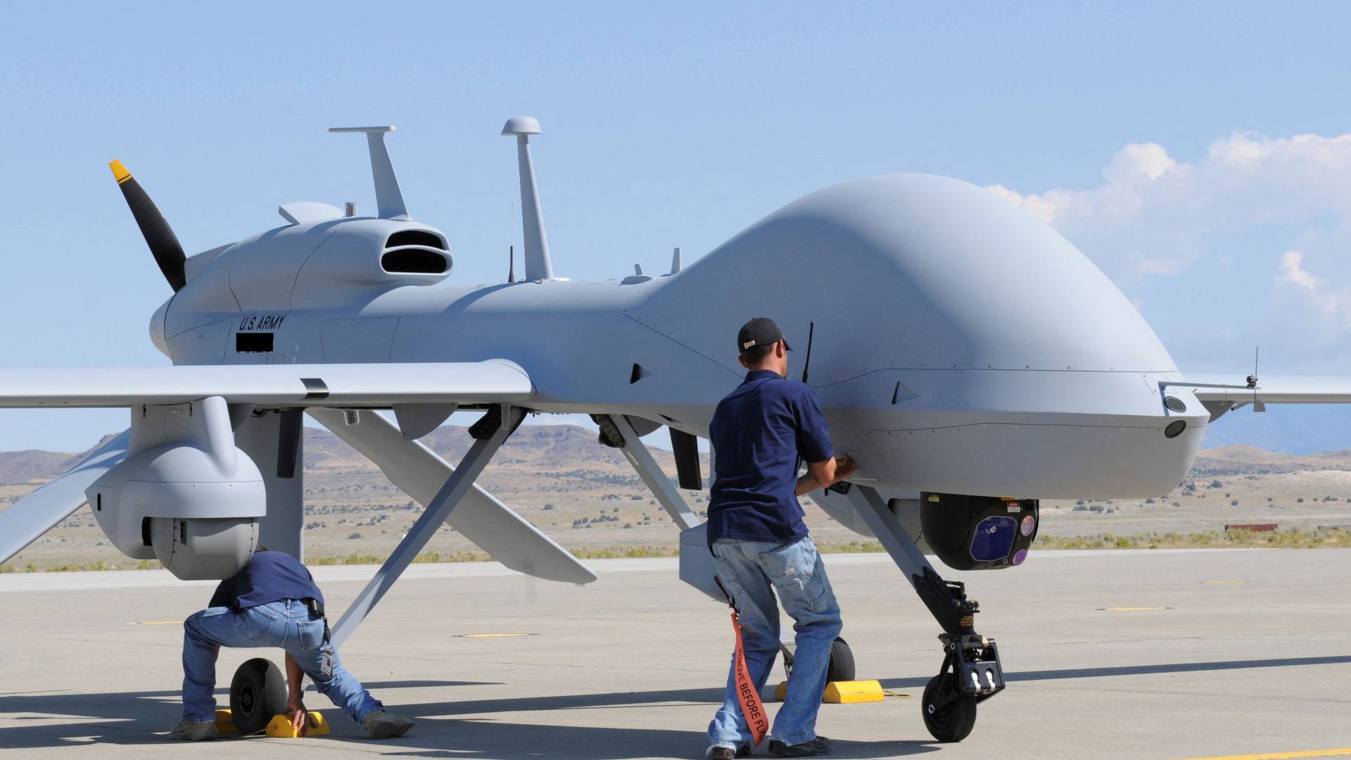 طائرة مسيرة - تعبيرية