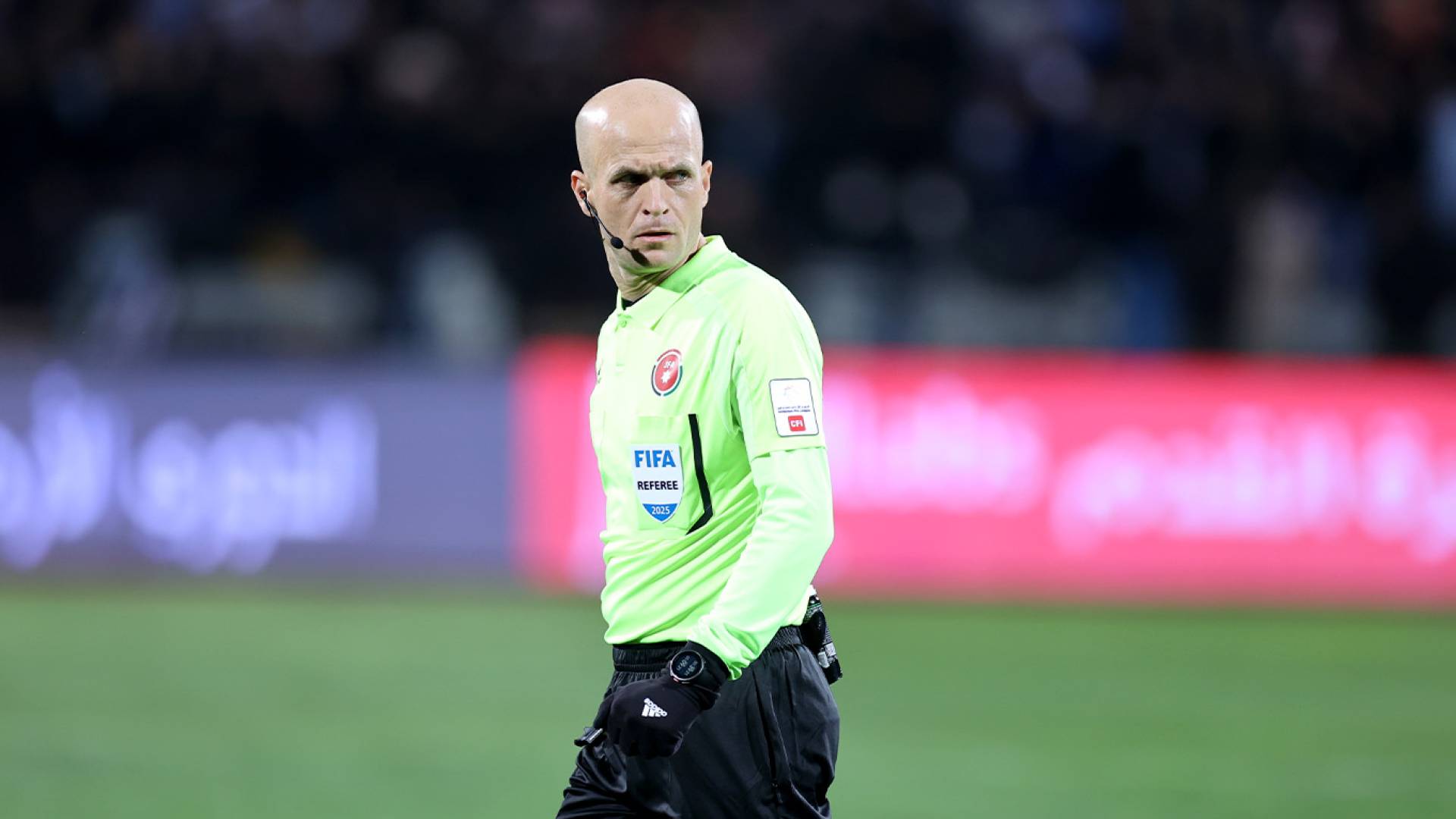 الحكم الدولي الأردني أدهم مخادمة