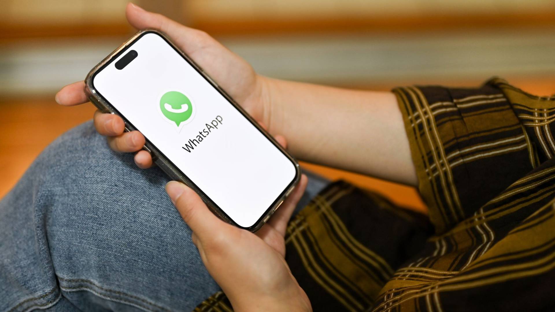 ما سبب صدور حكم يلزم شركة "تجسس" بدفع 167 مليون دولار لواتساب؟