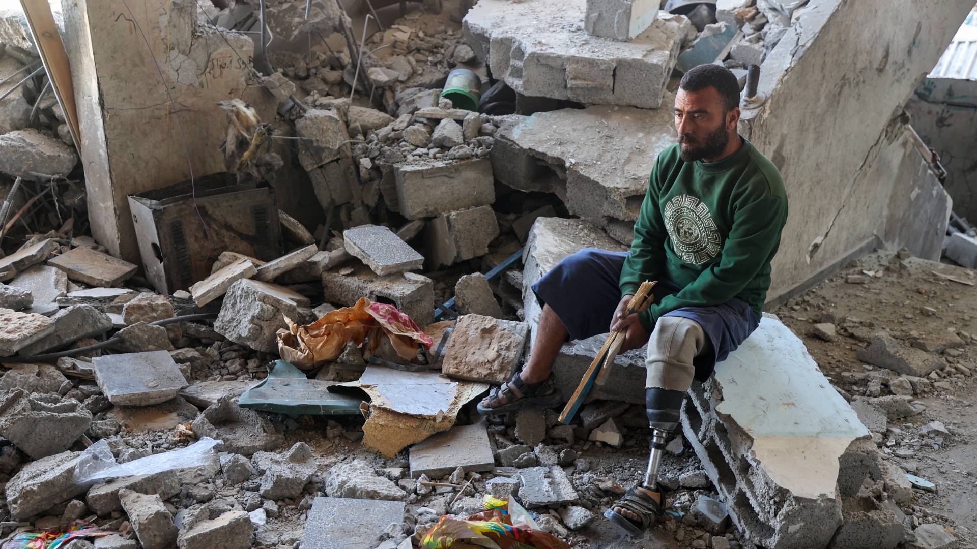 "الخيرية الهاشمية" تزود 477 طرفا صناعيا لفاقدي الأطراف في غزة ضمن مبادرة "استعادة الأمل"