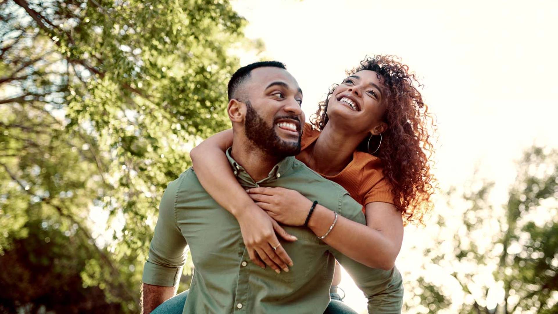 الشعور بالسعادة - تعبيرية