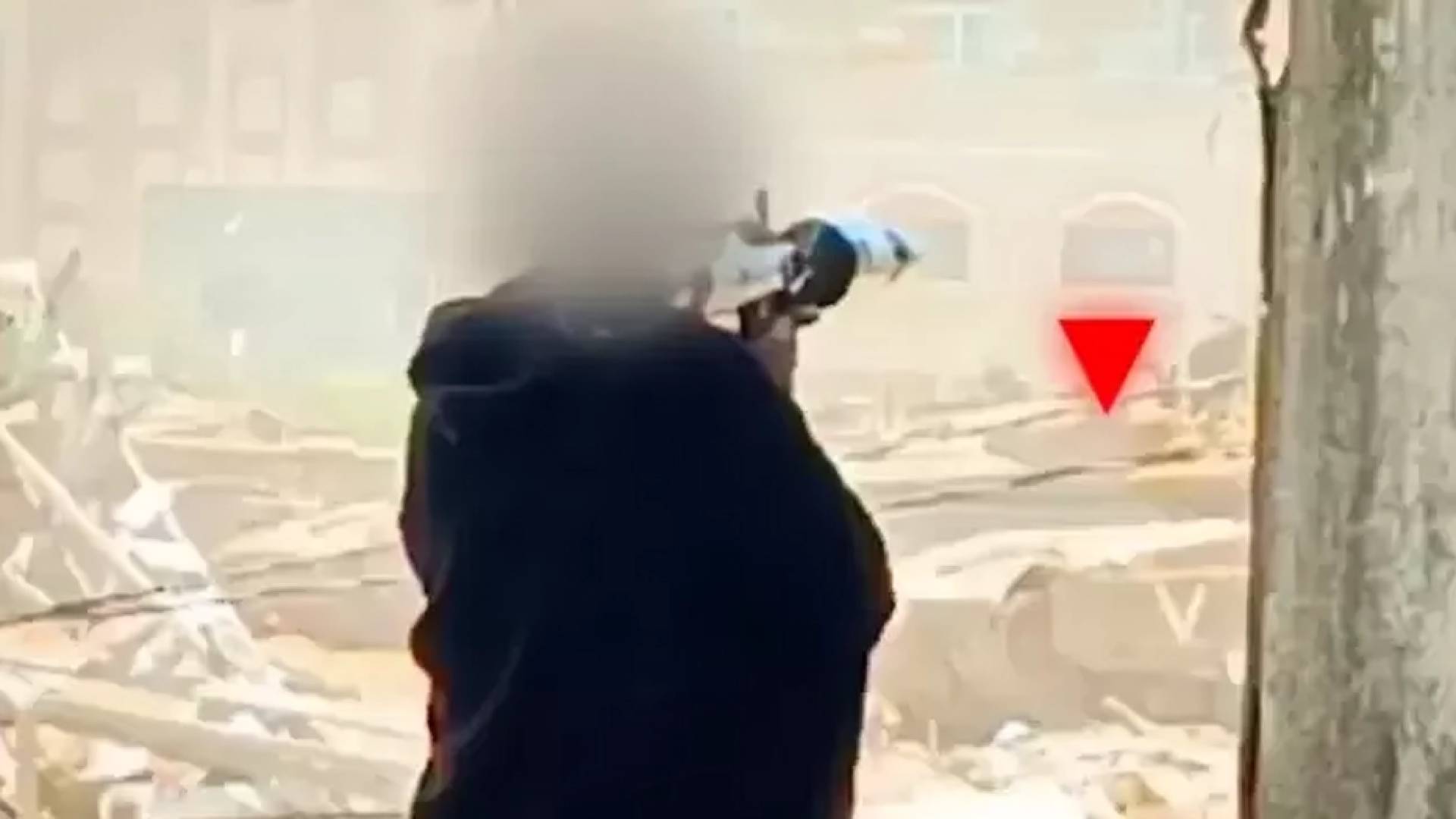 أحد عناصر كتائب القسام