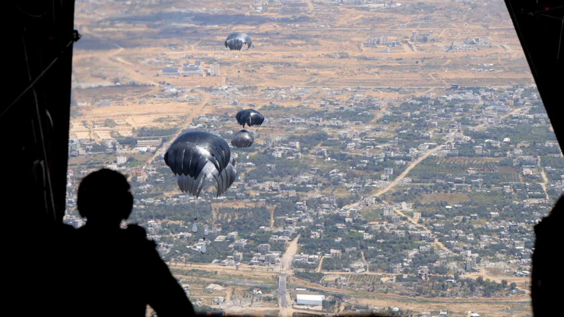 إنزال جوي على قطاع غزة  "أرشيفية"