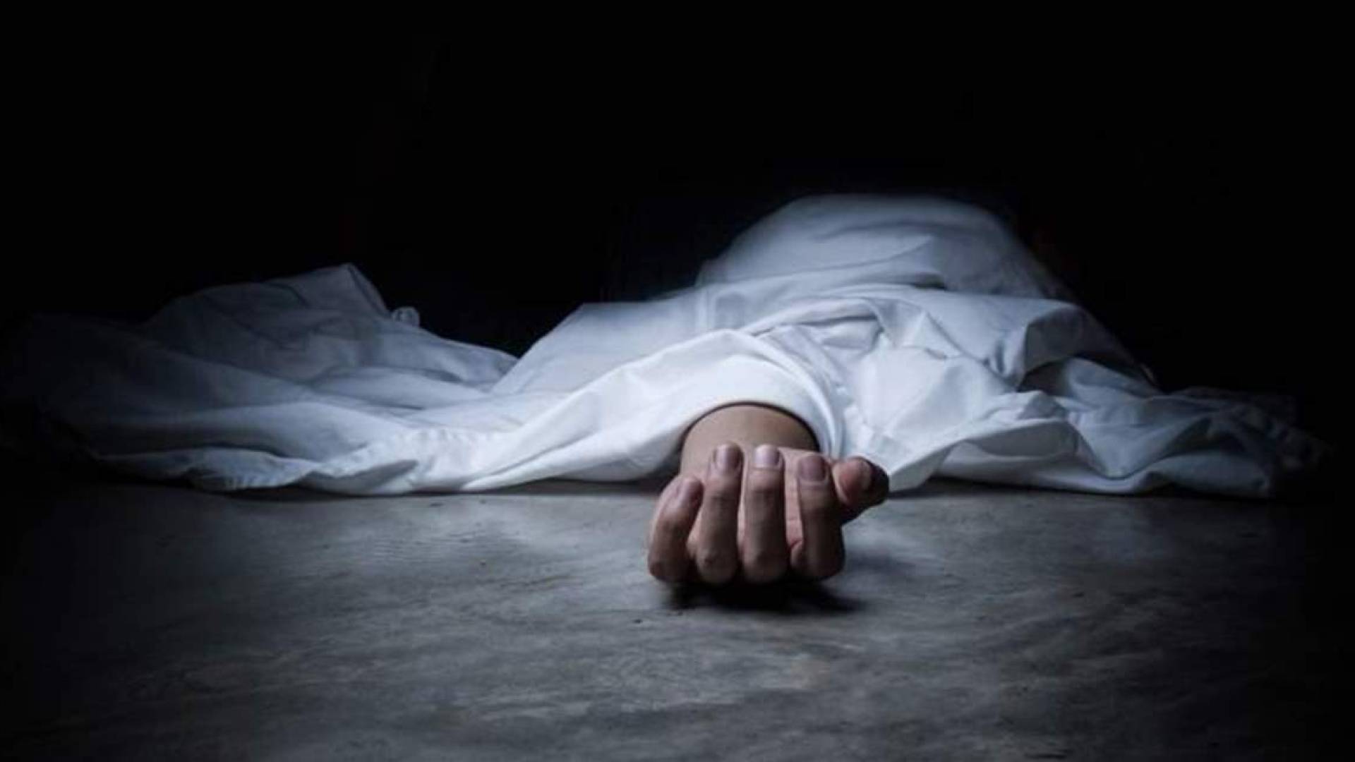 الأردن.. شاب يقتل والدته  ووفاة شاب بصعقة كهربائية  ..تفاصيل