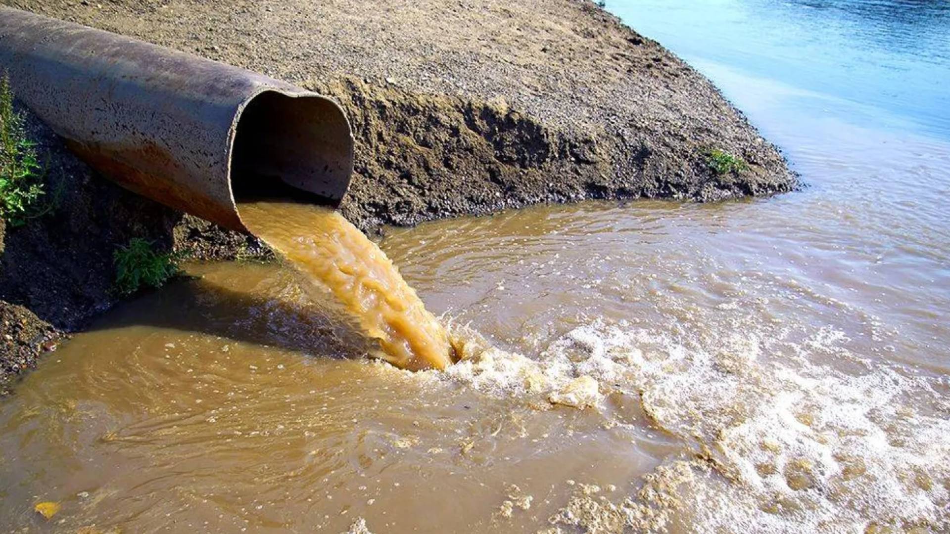 محافظ جرش يدعو لعدم استخدام المياه من مصادر غير معتمدة