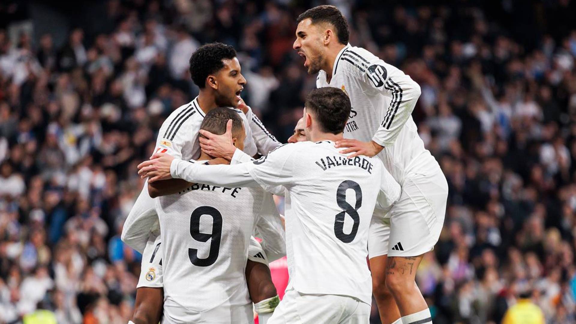 التشكيلة الرسمية لريال مدريد أمام برشلونة في كلاسيكو الليجا