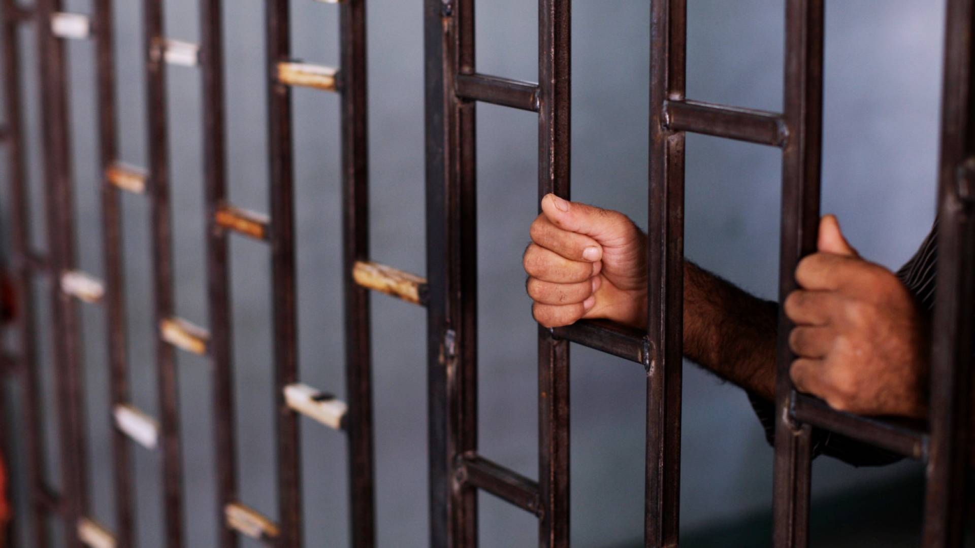 الجنايات الكبرى في الأردن: السجن 30 عاما لقاتل صاحب محل في العقبة