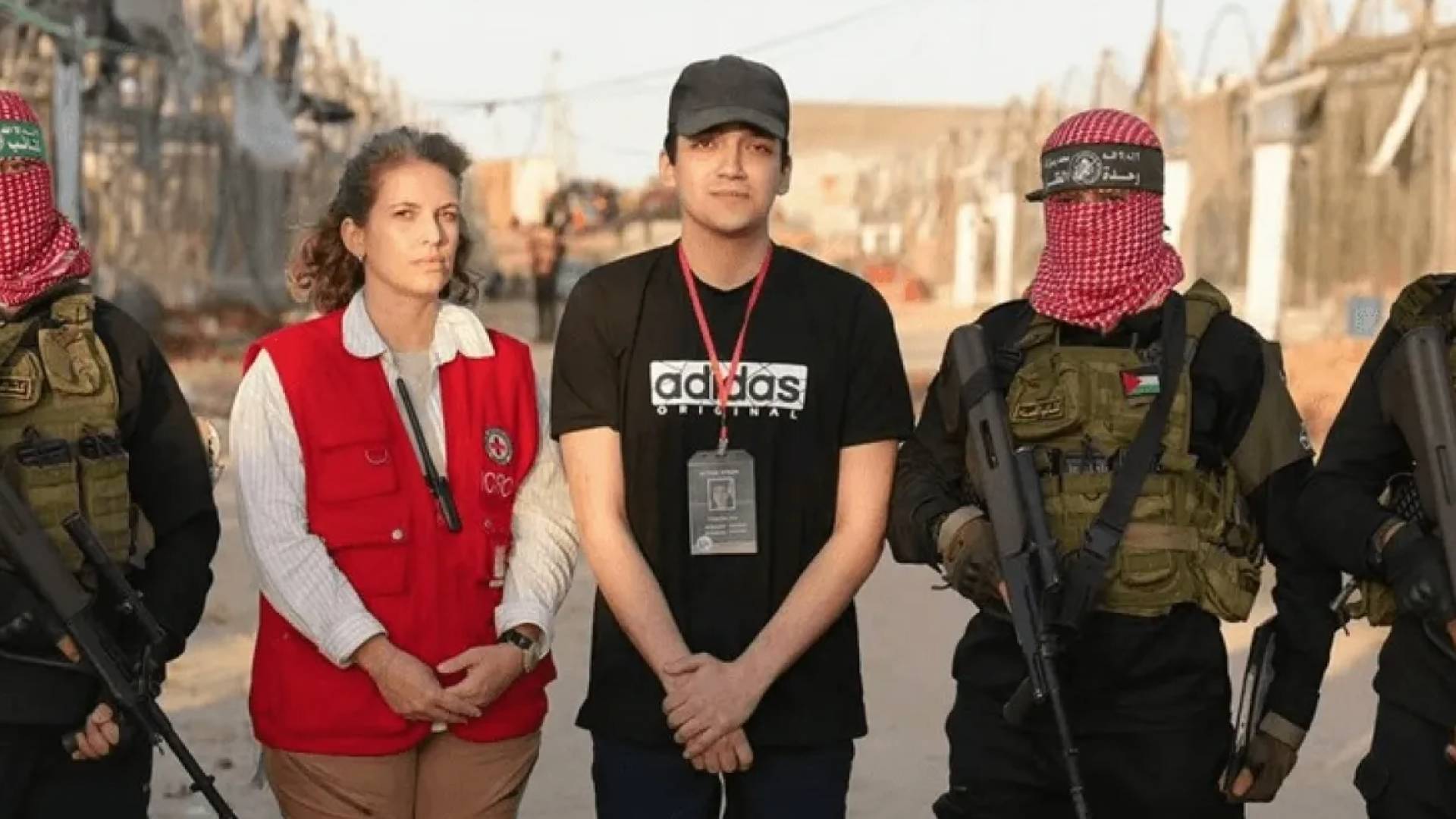 المحتجز ذي "الجنسية الإسرائيلية والأمريكية" عيدان ألكسندر