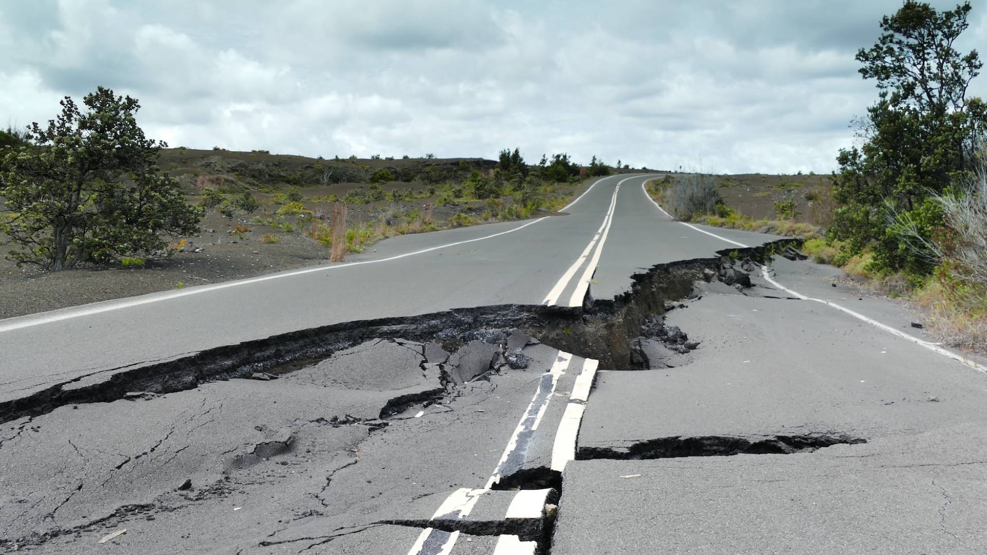 وكالات: زلزال بقوة 6.3 درجات على ريختر يضرب اليونان وشعر بها سكان بالقاهرة والأردن