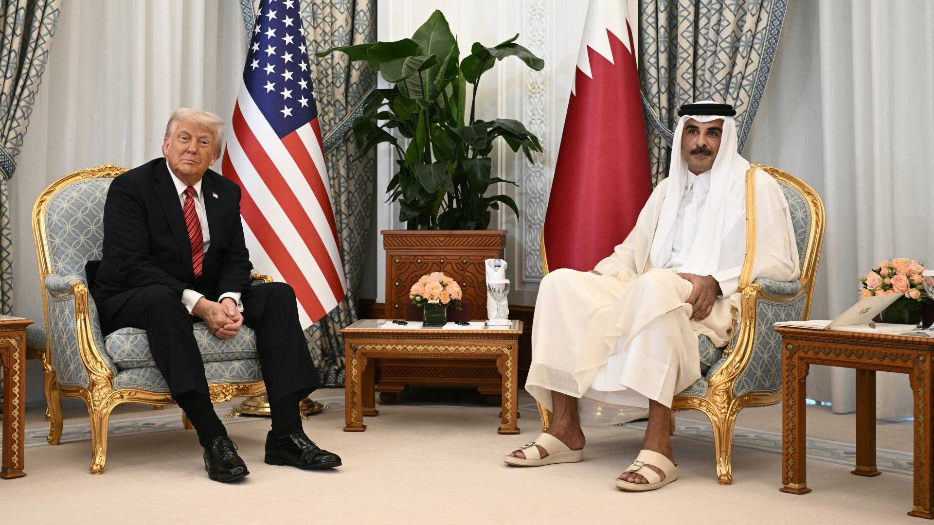 أمير دولة قطر تميم بن حمد آل ثاني والرئيس الأمريكي دونالد ترمب