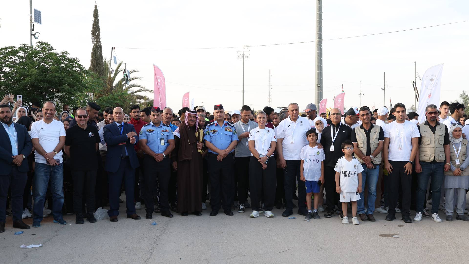 اللجنة الأولمبية تختتم "اليوم الرياضي" في المفرق بمشاركة مجتمعية واسعة