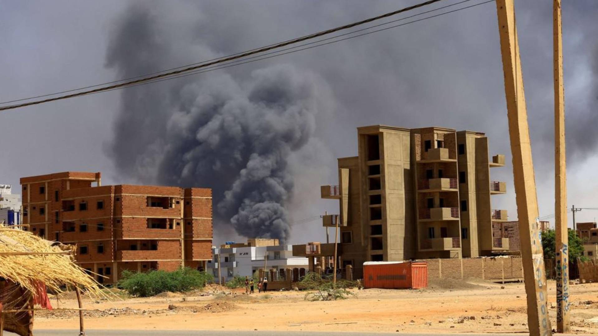 تصاعد أعمدة الدخان في السودان "أرشيفية"