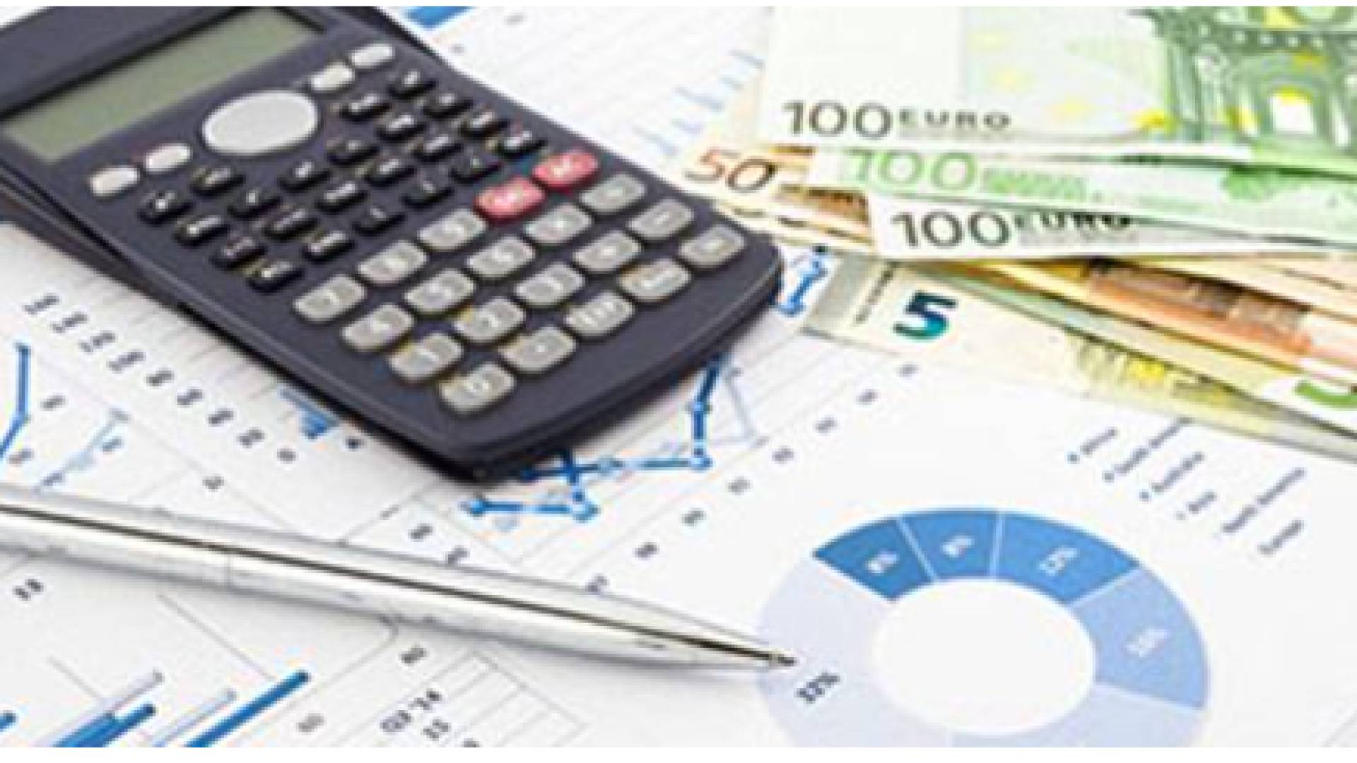 صندوق الاستثمار المتداول وفق الشريعة ومميزاته