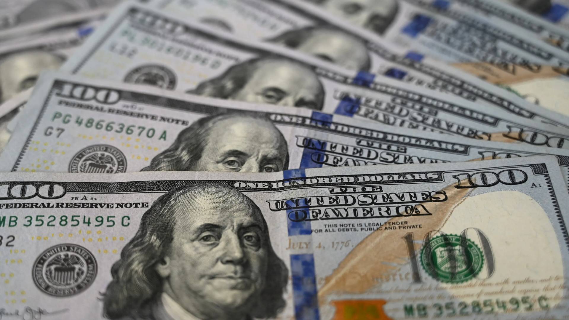 الدولار الأمريكي