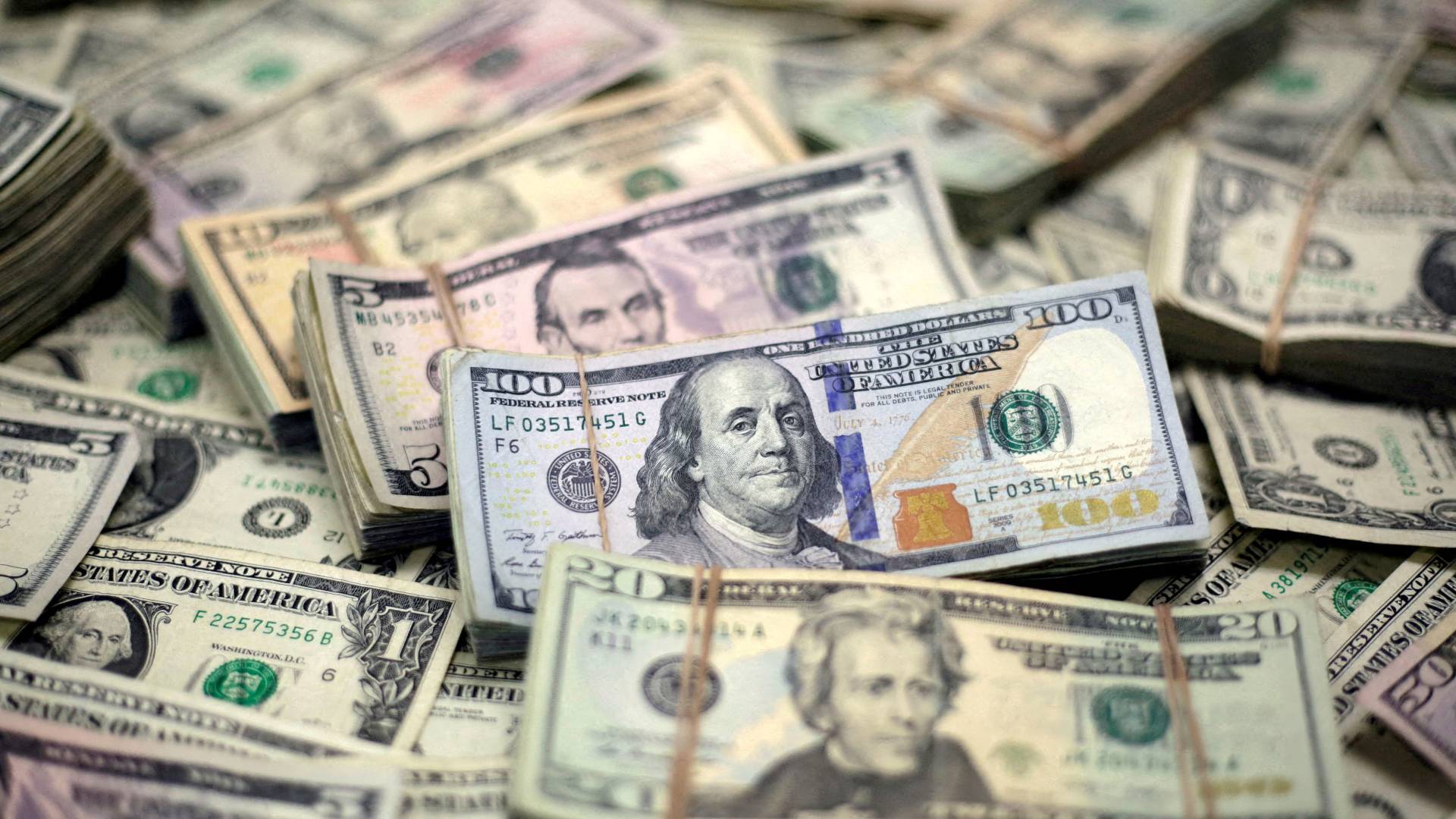 دولار أمريكي