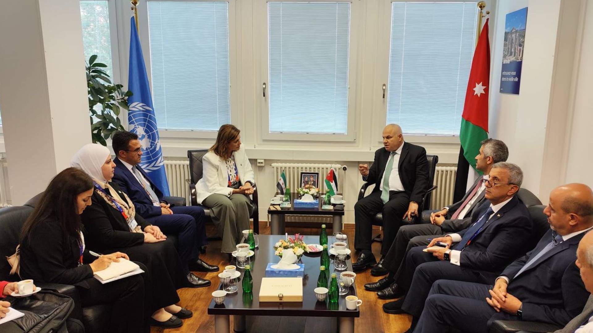 وزير العمل  خالد البكار يلتقي نظيرته السورية