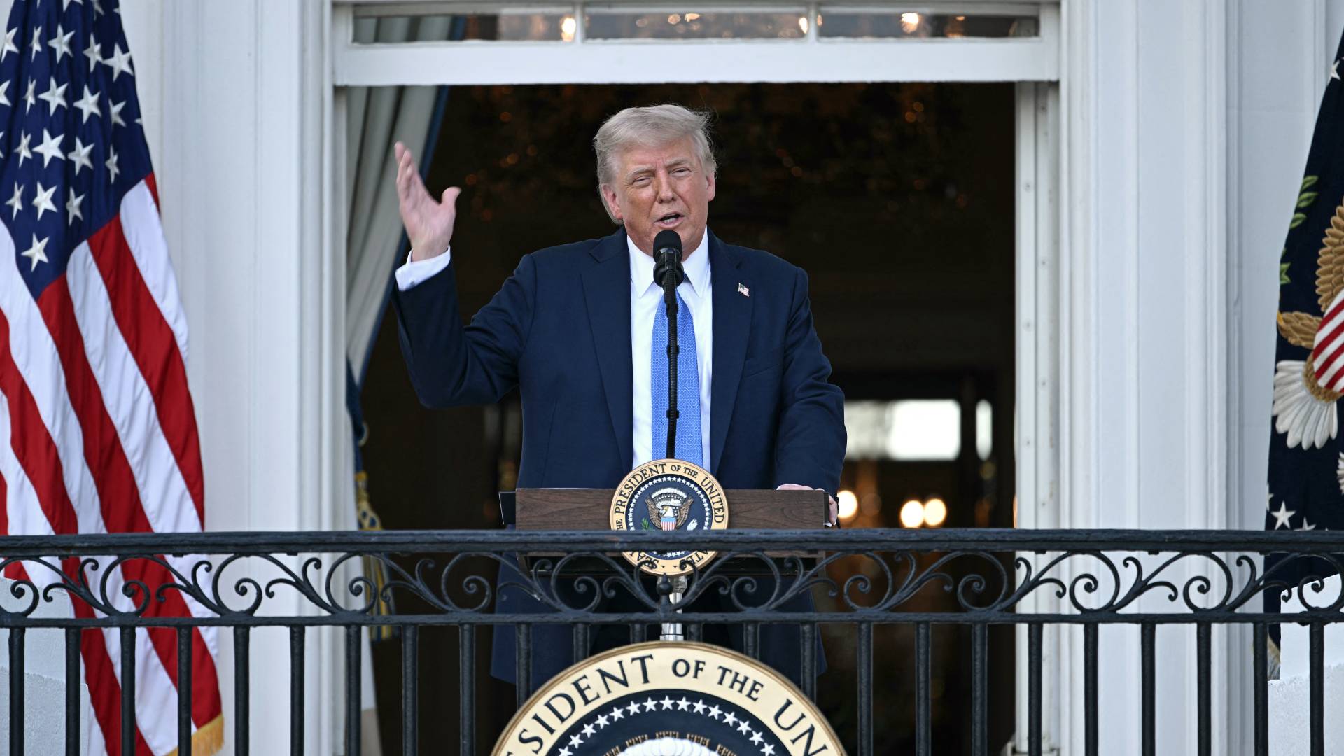 دونالد ترمب