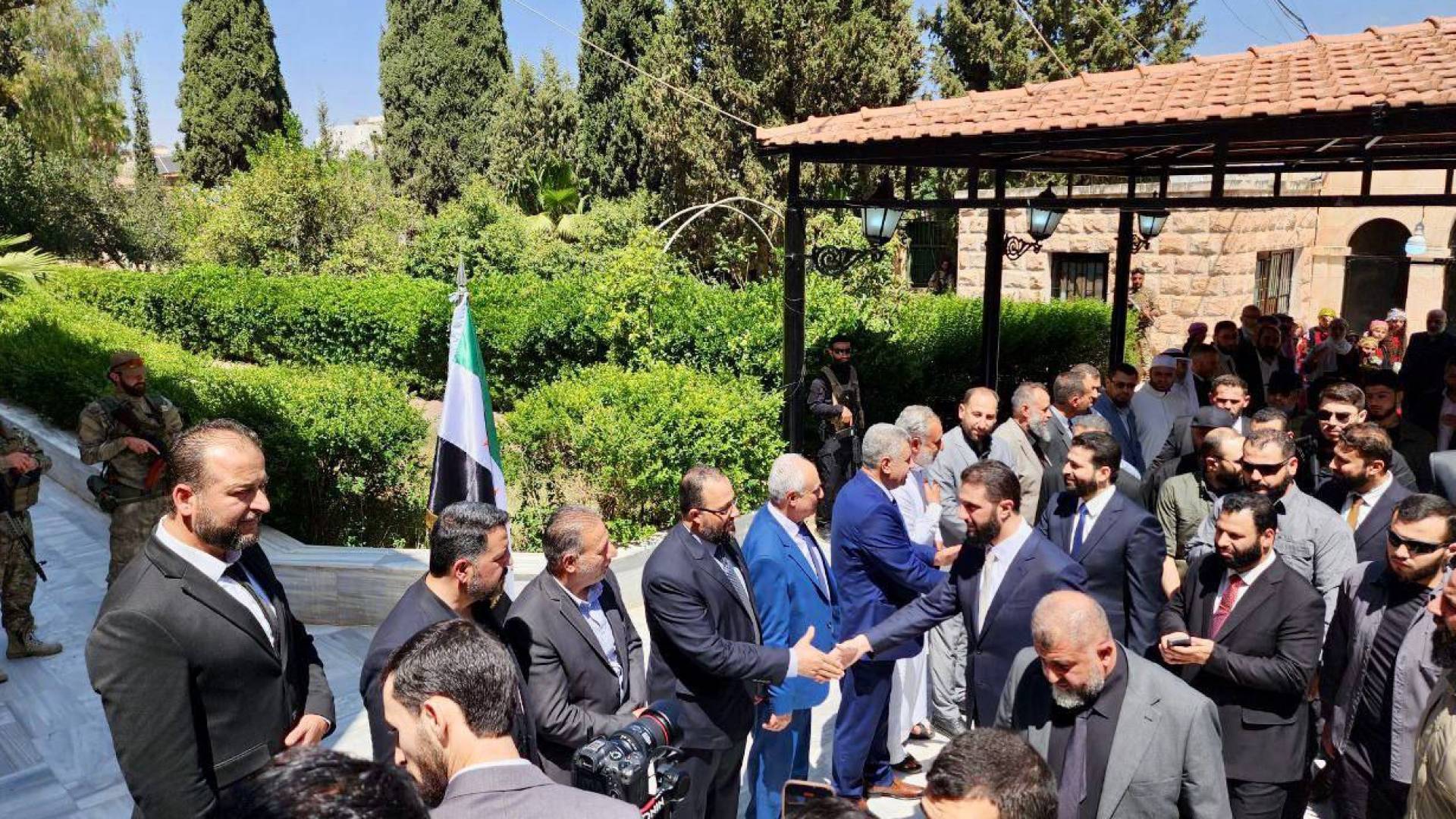 وصول الشرع إلى درعا