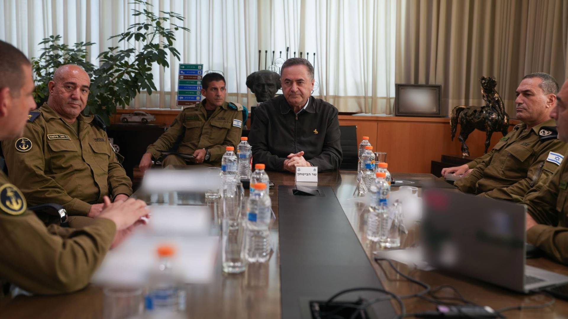 كاتس: "سنتحرك ضد أي محاولة لكسر الحصار" عن غزة