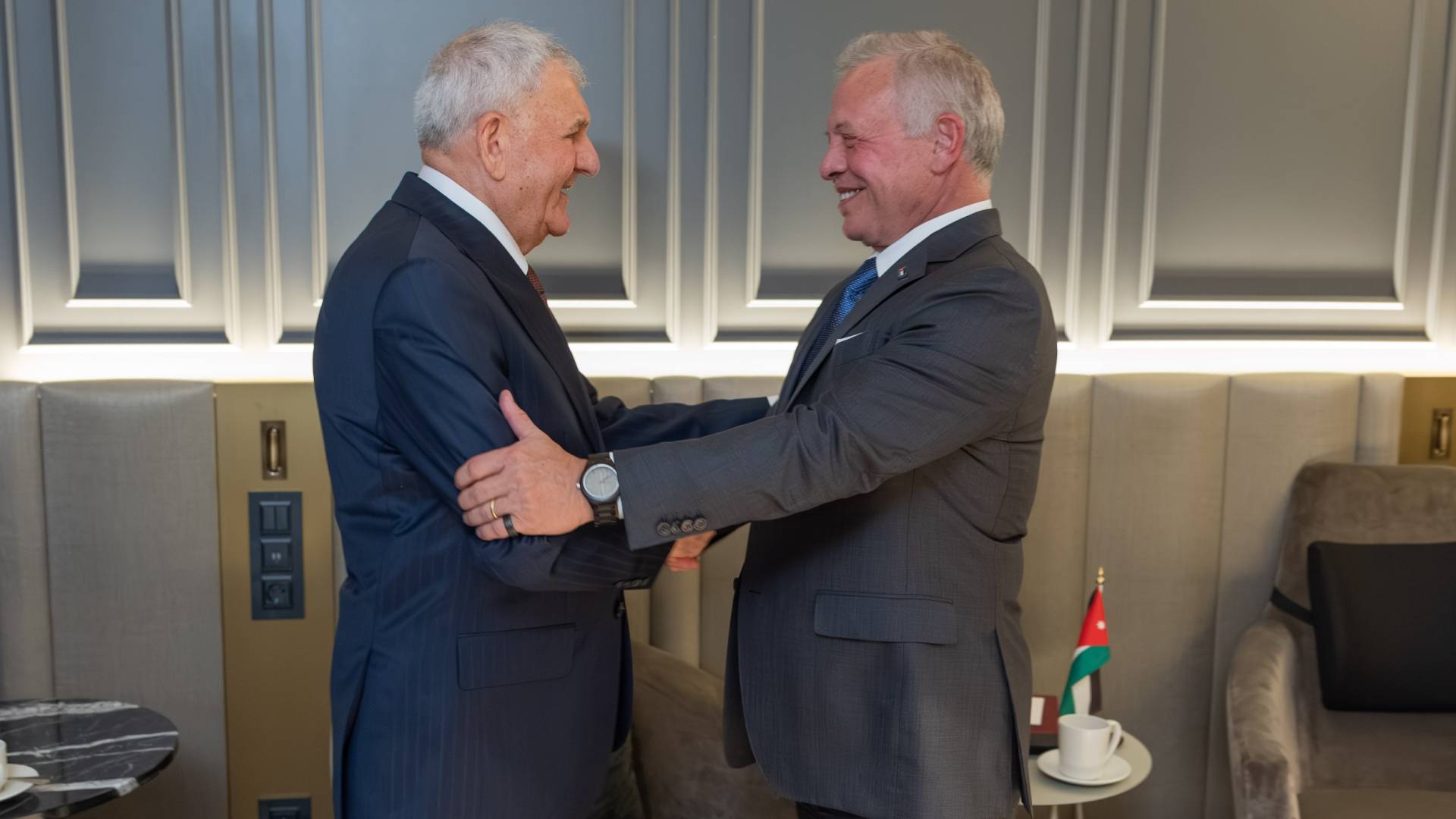 الملك عبدالله الثاني والرئيس العراقي الدكتور عبداللطيف رشيد