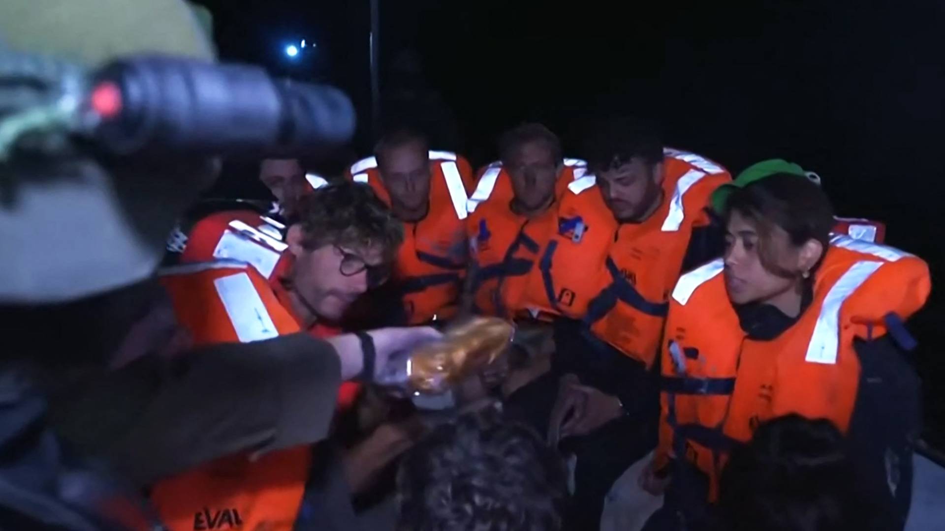 طاقم سفينة مادلين