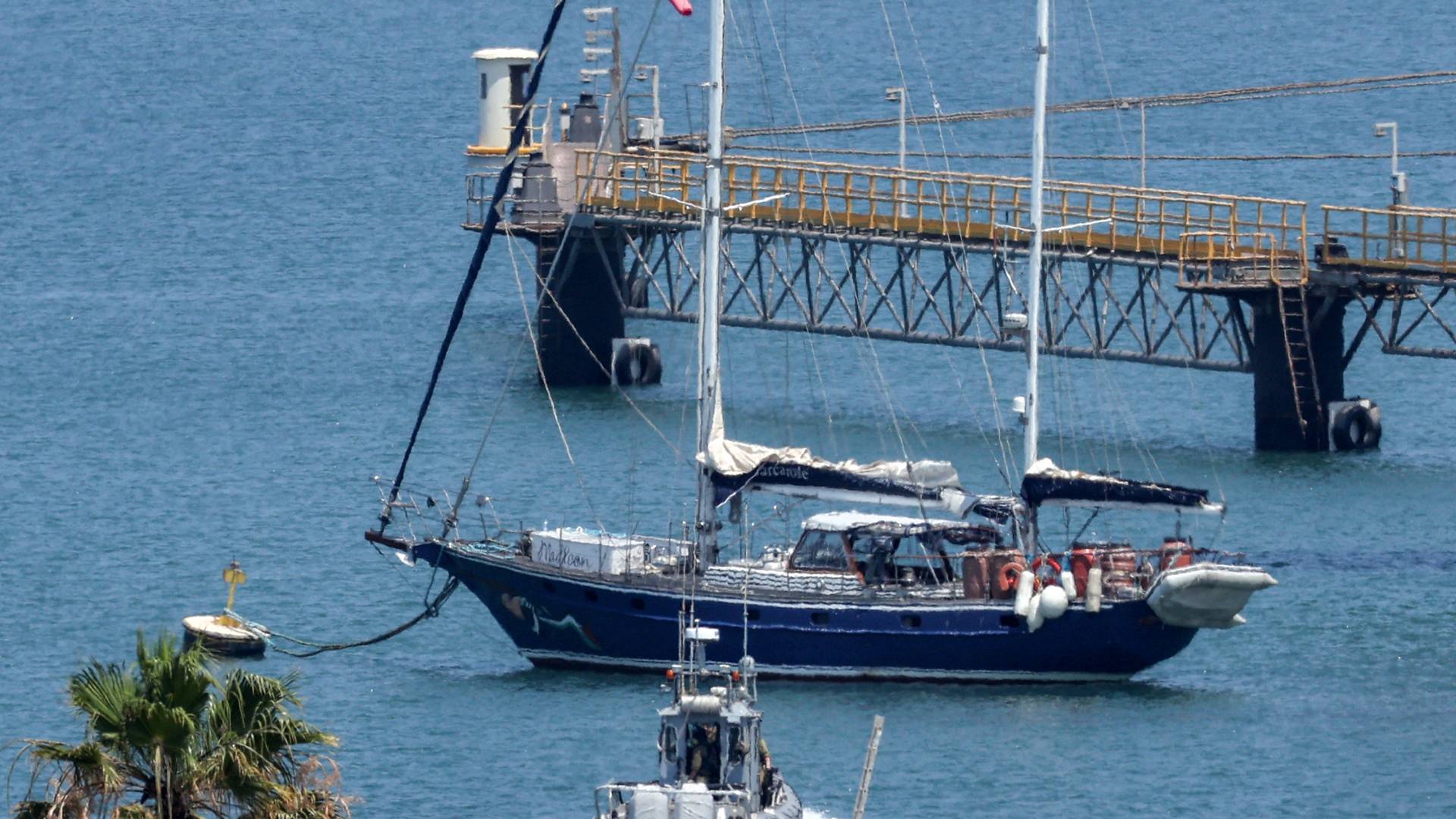 ترحيل 6 متطوعين من نشطاء سفين "مادلين" وإبقاء اثنين رهن الاحتجاز في سجون الاحتلال