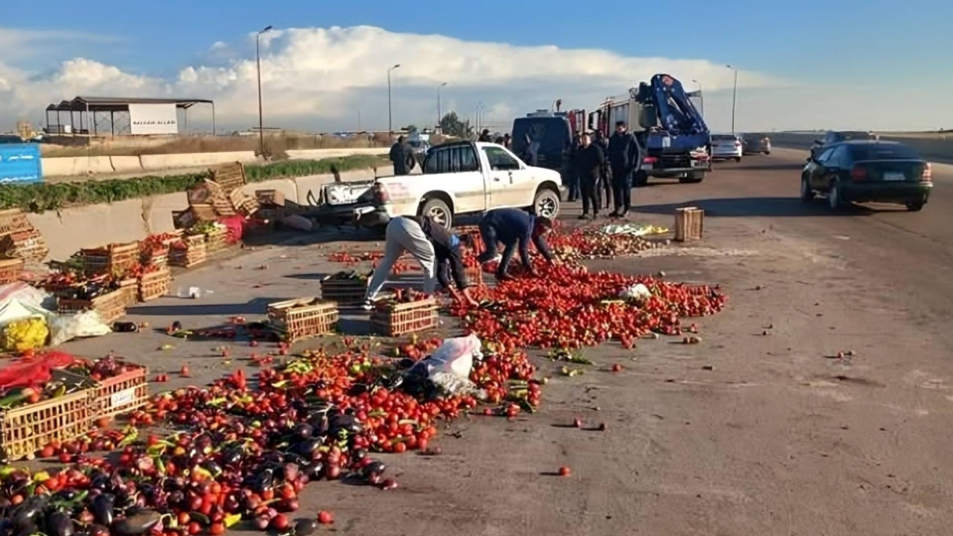 سقوط حمولة خضراوات