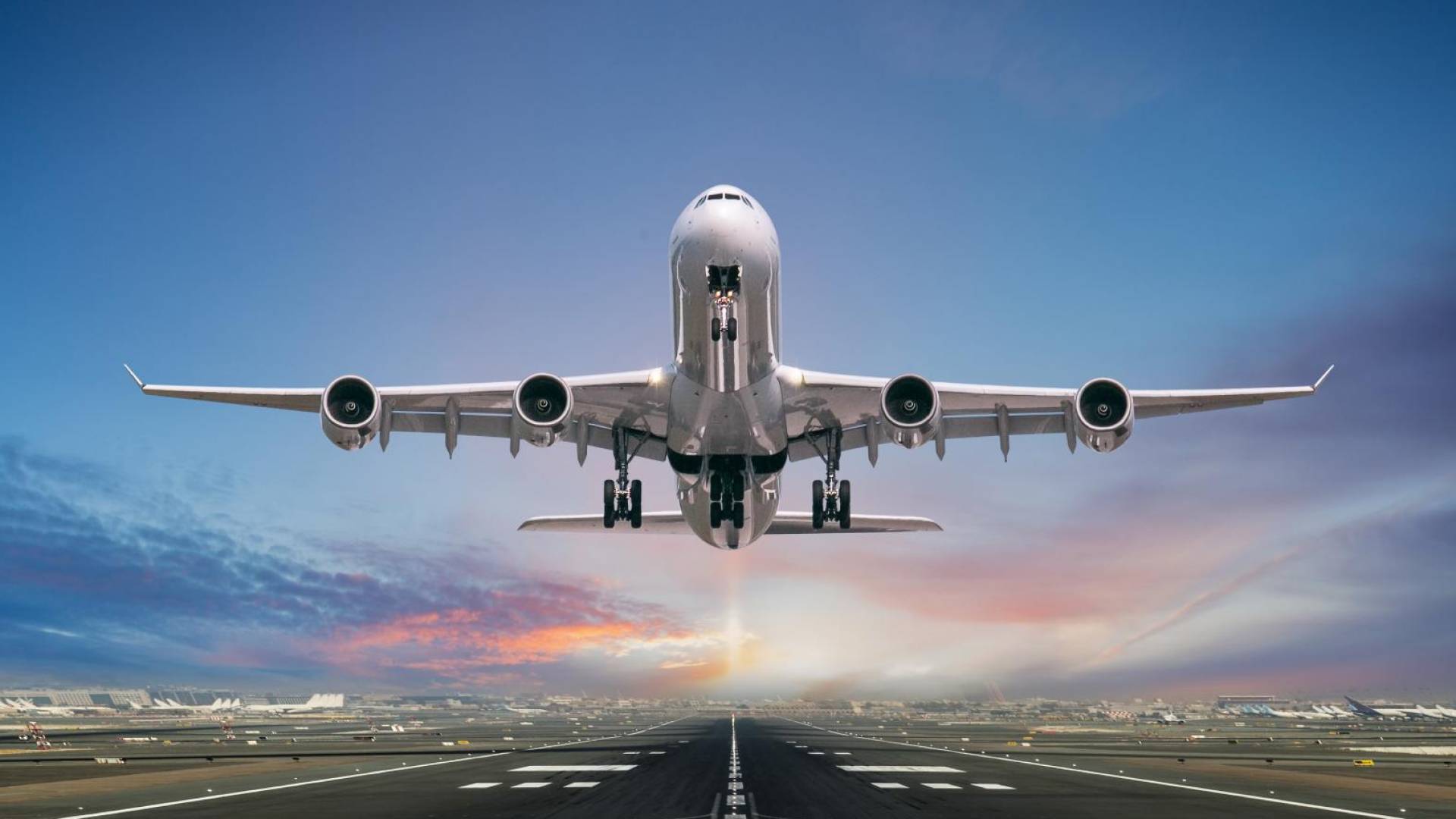 الطيران - تعبيرية