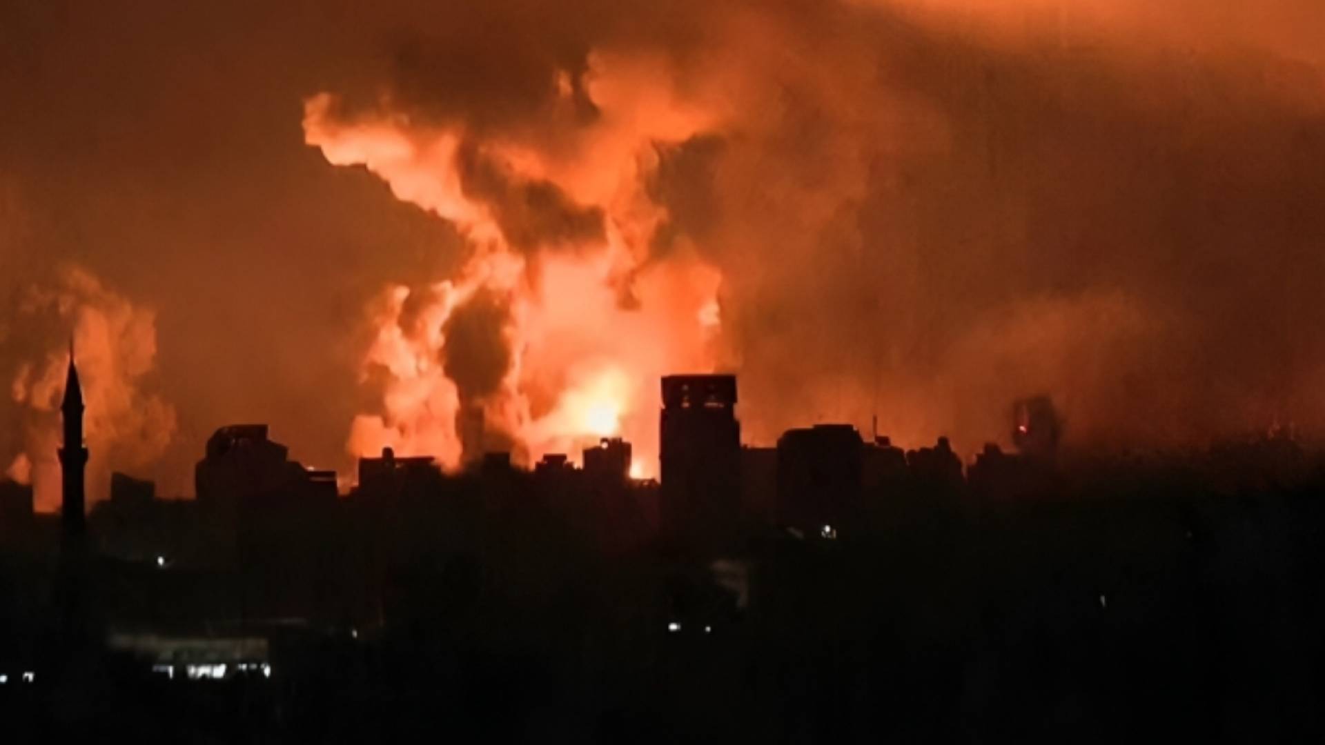 قصف جوي "أرشيفية"