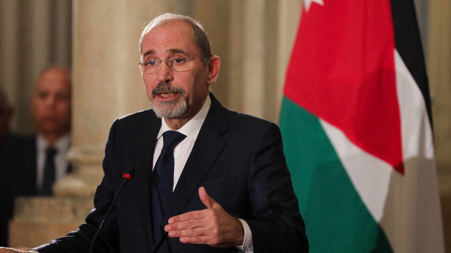 ووزير الخارجية وشؤون المغتربين أيمن الصفدي