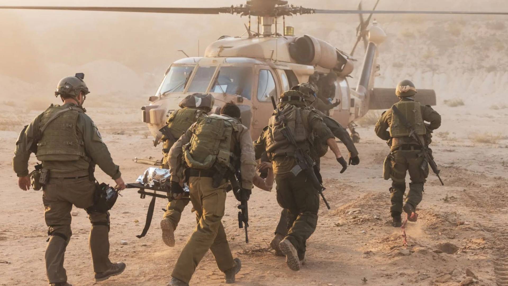 قوات الاحتلال تنقل قتلى وإصابات في غزة