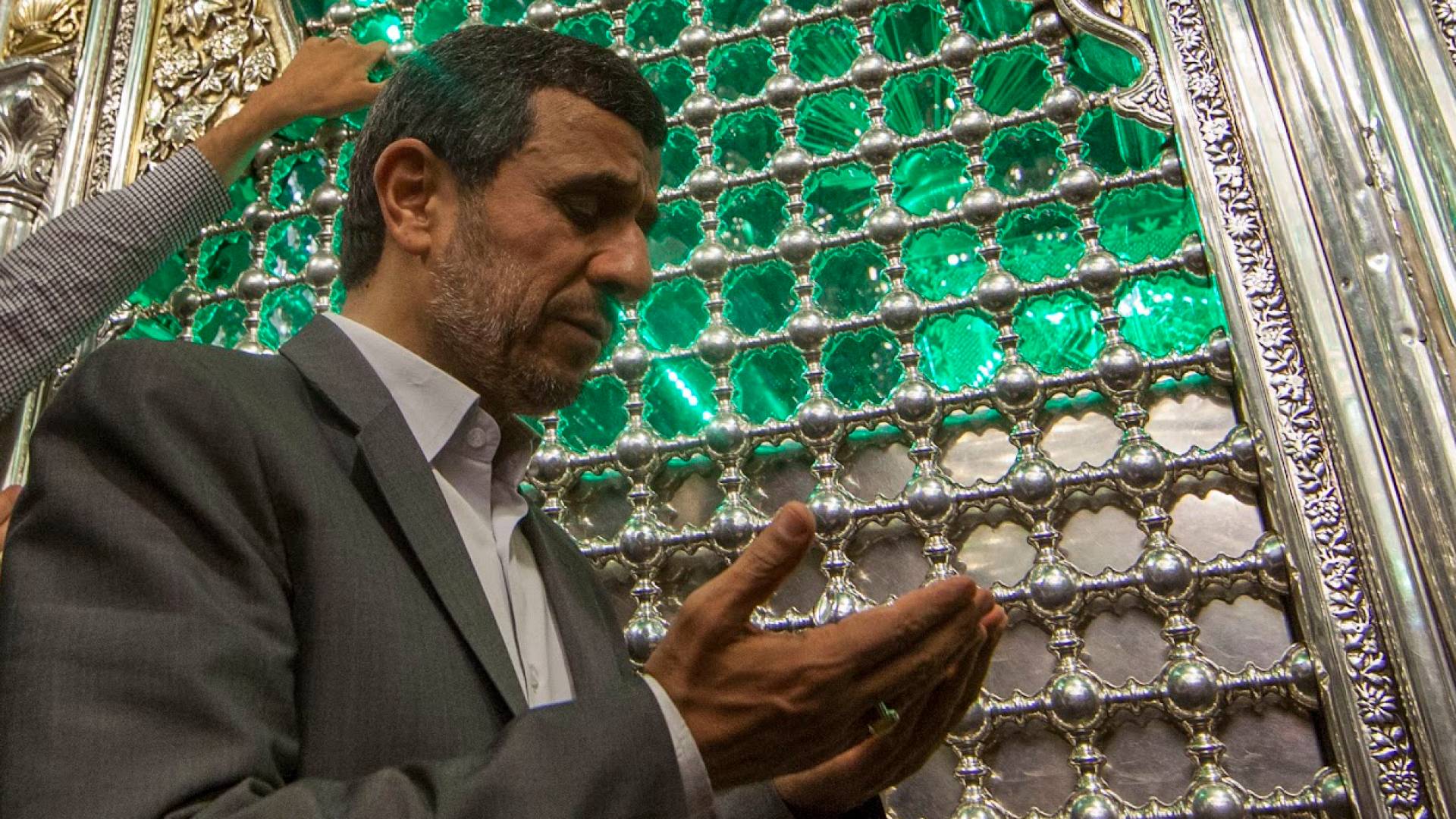 الرئيس الإيراني السابق محمود أحمدي نجاد