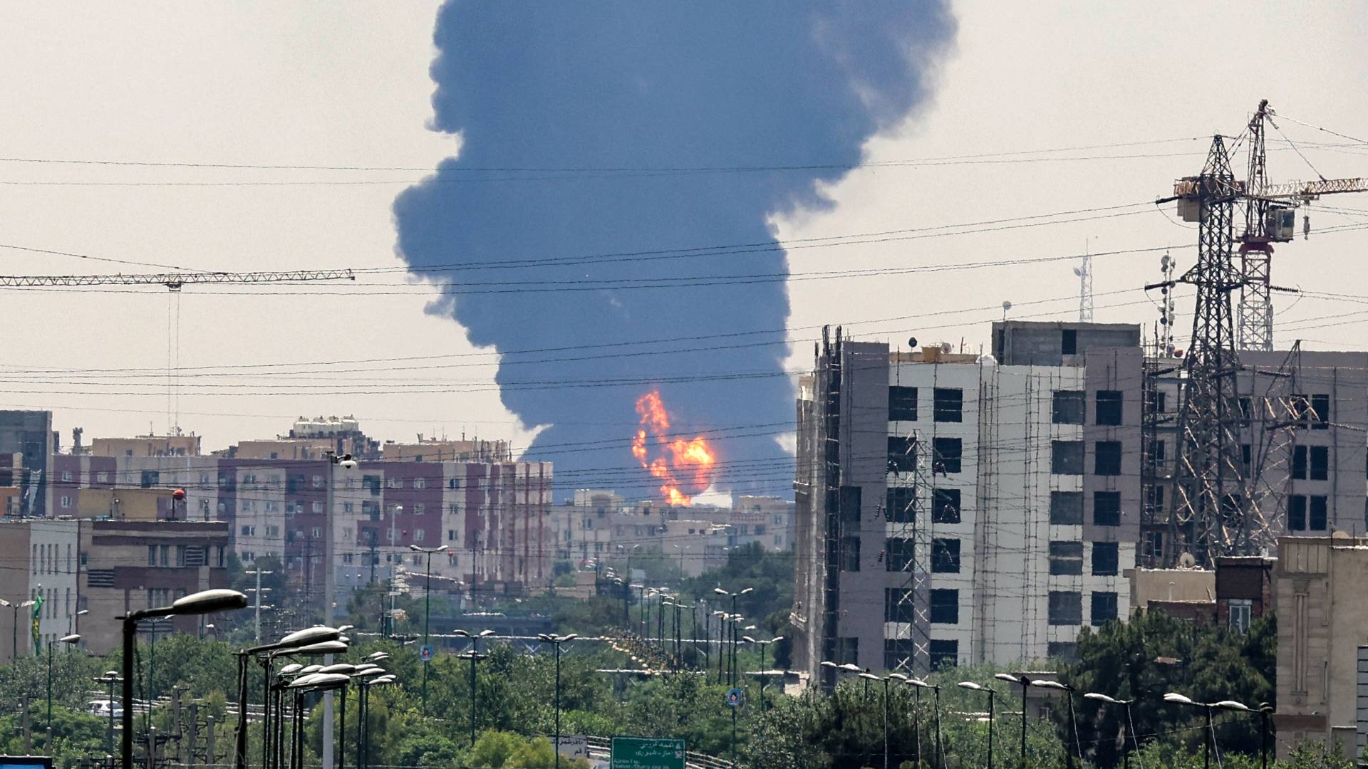 هجمات "إسرائيل" على إيران