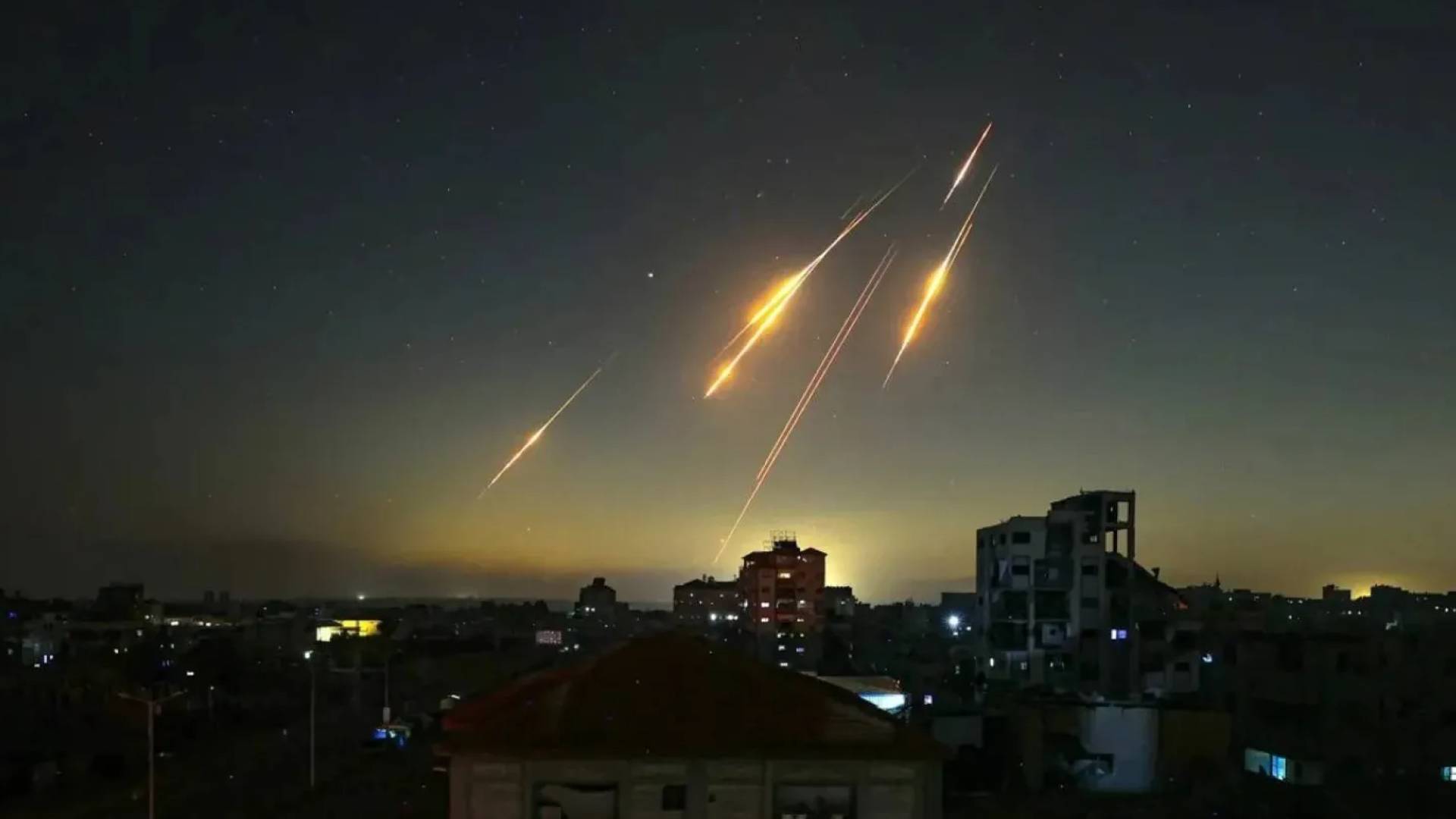 رشقات صاروخية "أرشيفية"