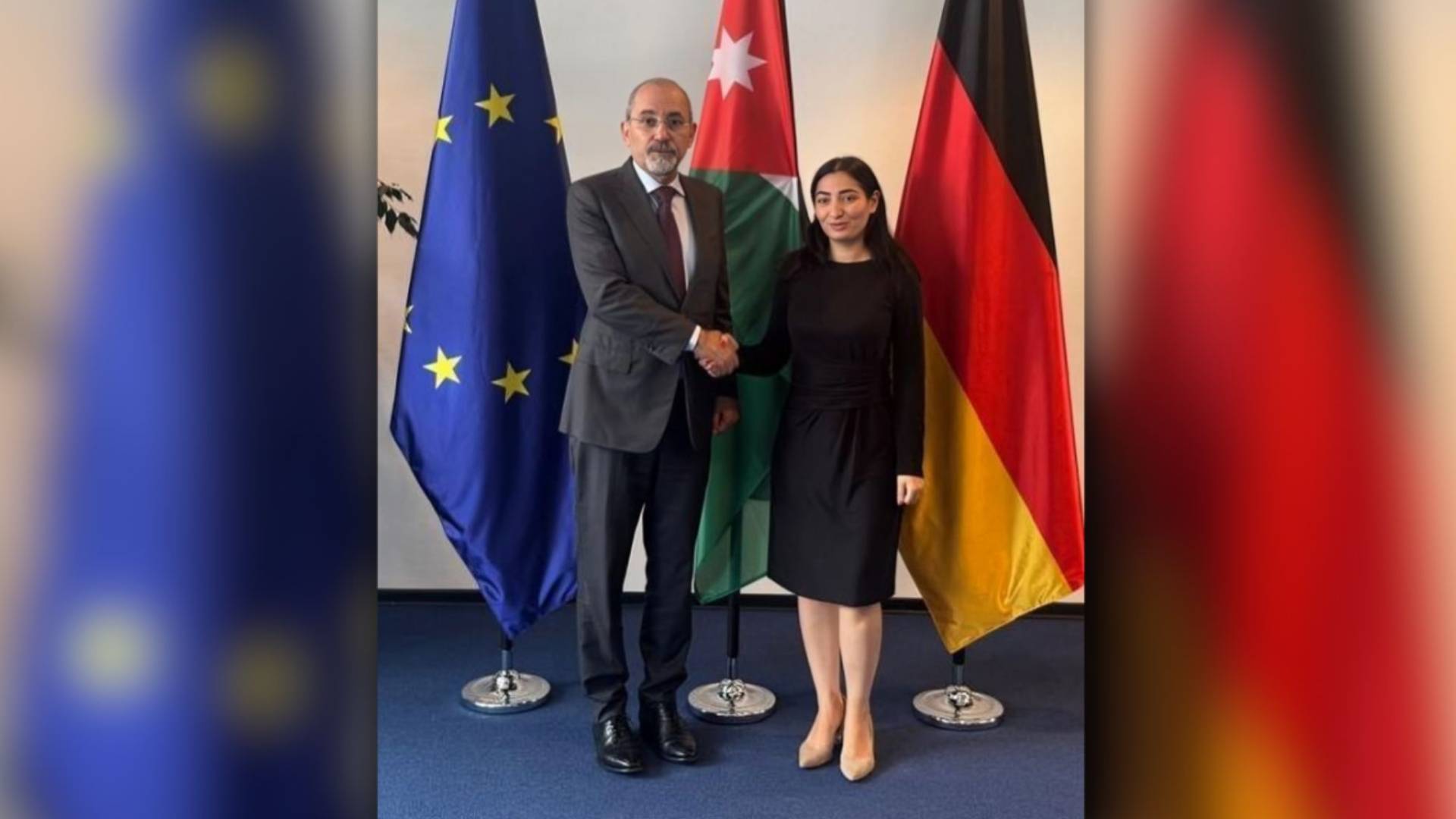 وزير الخارجية وشؤون المغتربين أيمن الصفدي ووزيرة التعاون الاقتصادي والتنمية الألمانية ريم العبلي